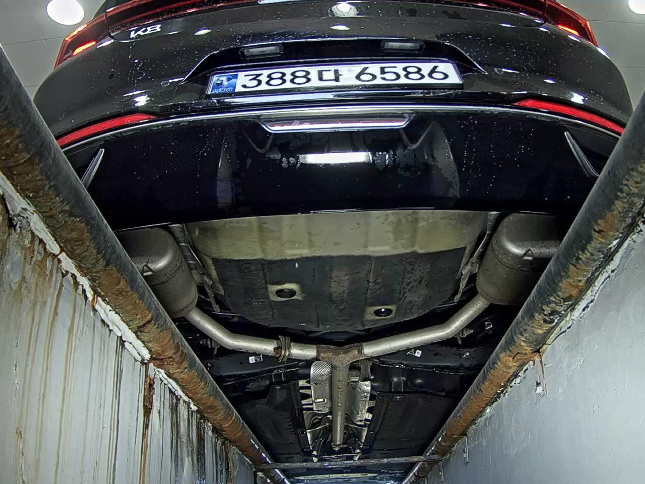 2022 - kia k8