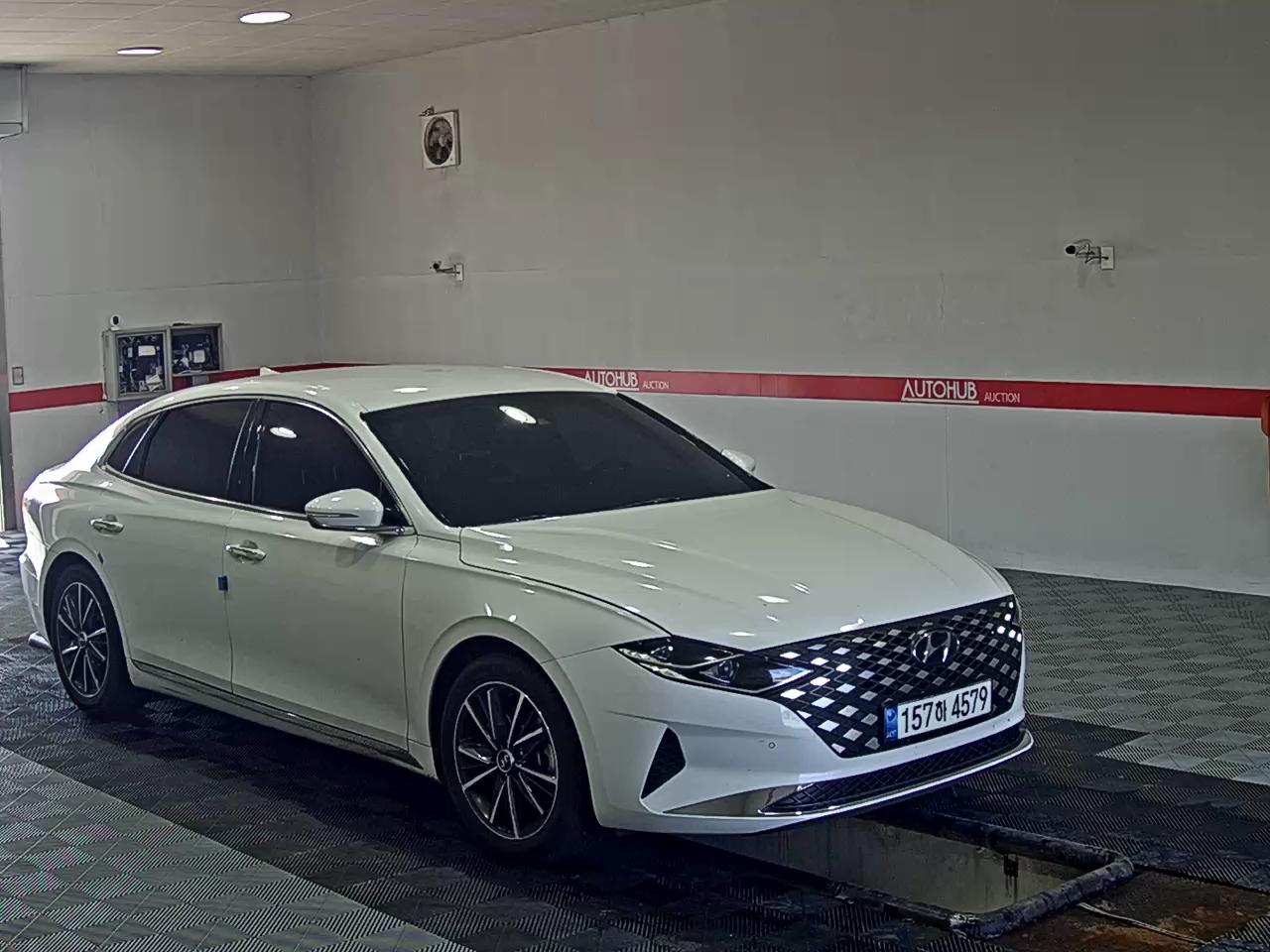2021 - hyundai grandeur