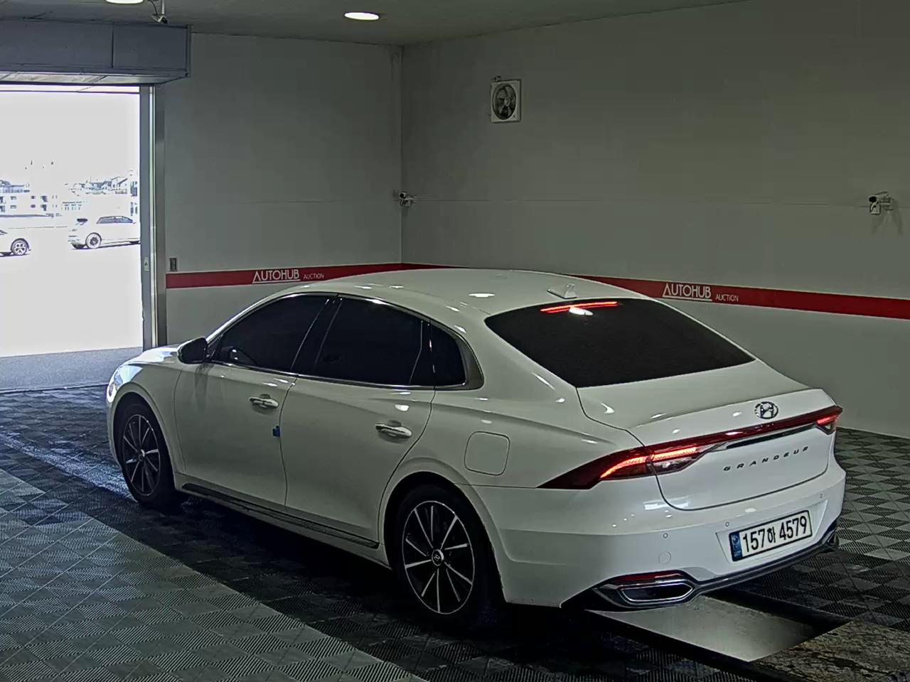 2021 - hyundai grandeur