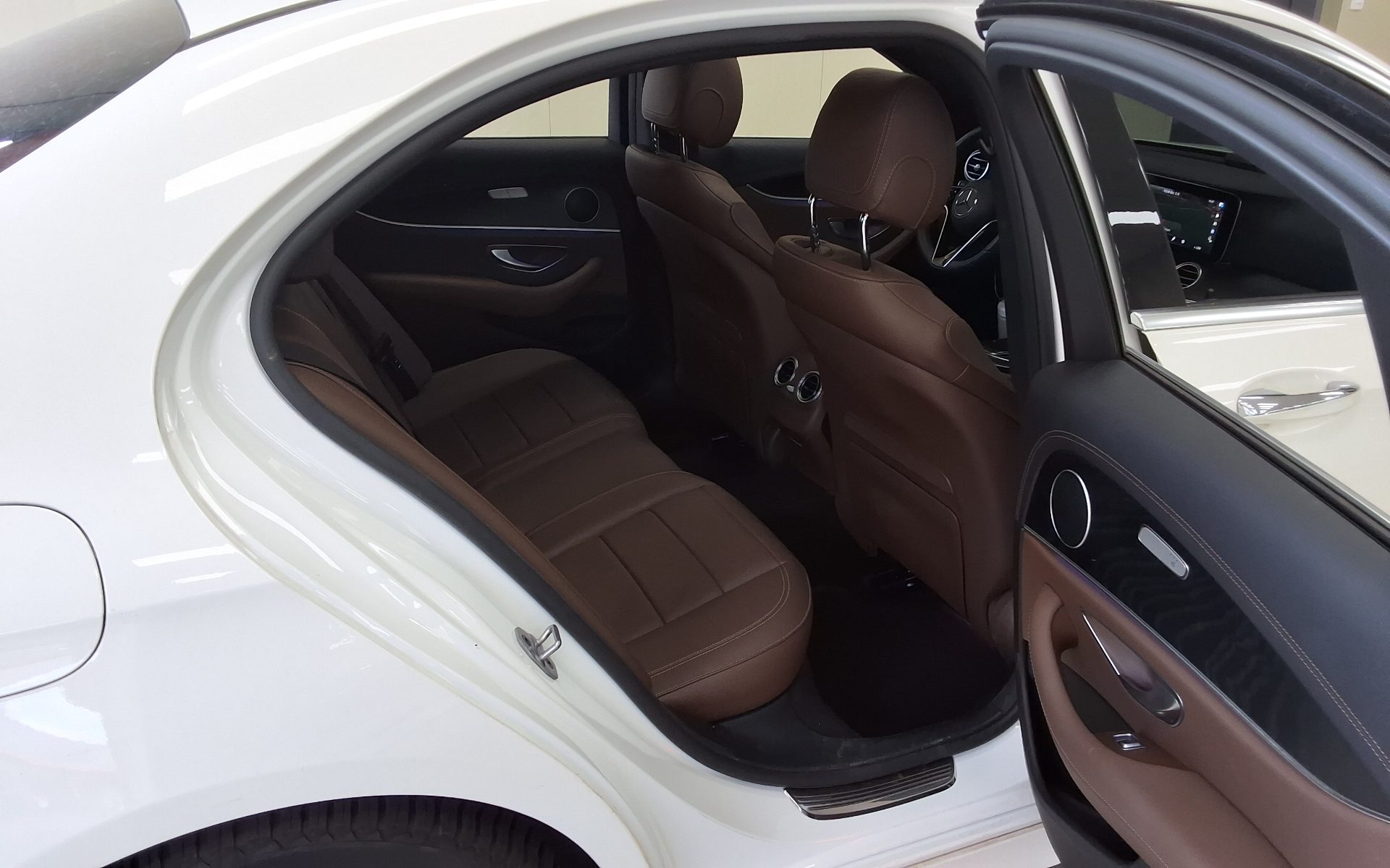 2023 - mercedes-benz e250