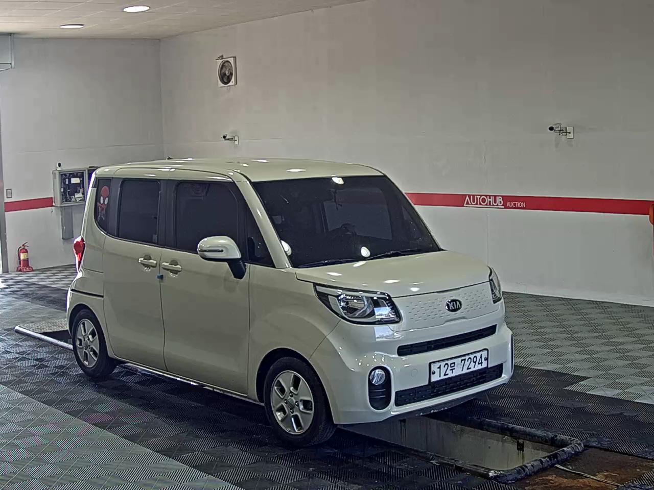 2018 - kia ray