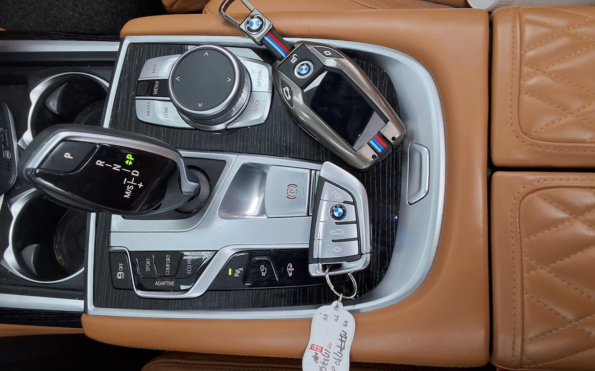 2021 - bmw m7