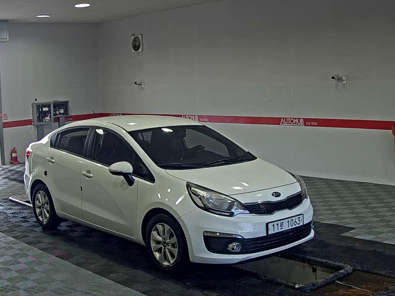 2015 - kia pride
