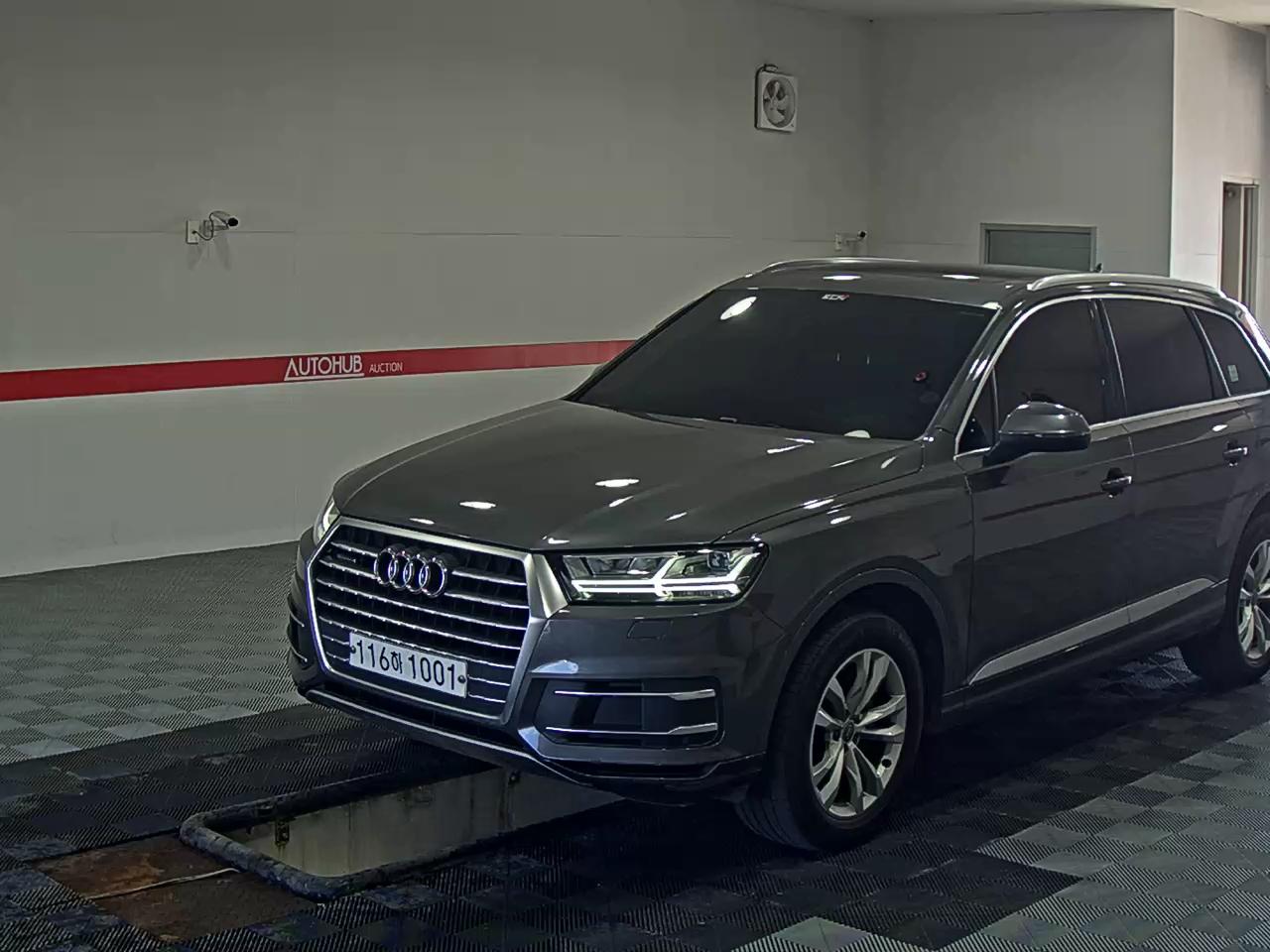 AUDI Q7 (2ND GEN) 45 TFSI QUATTRO