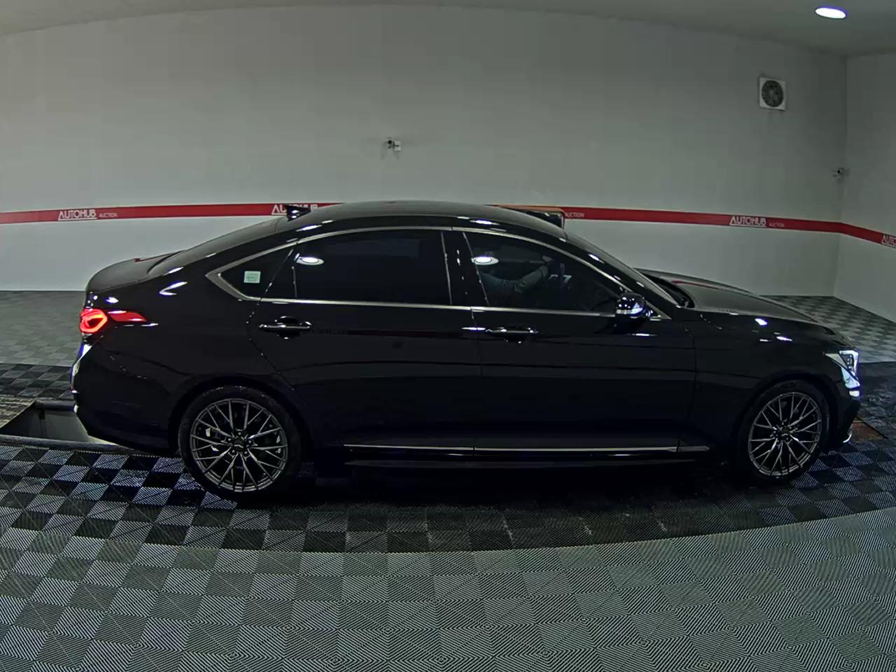 2019 - genesis g80