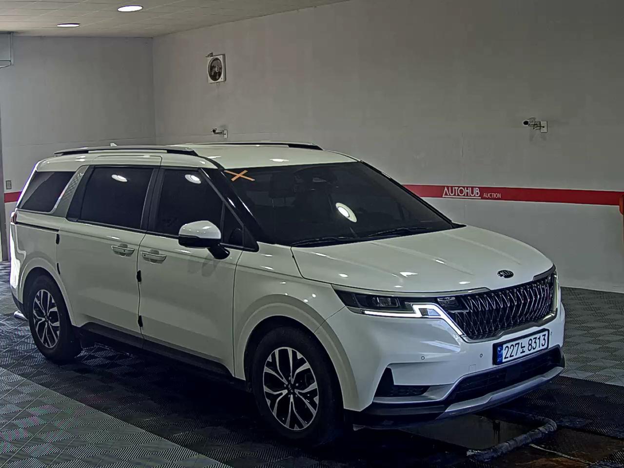 2021 - kia carnival