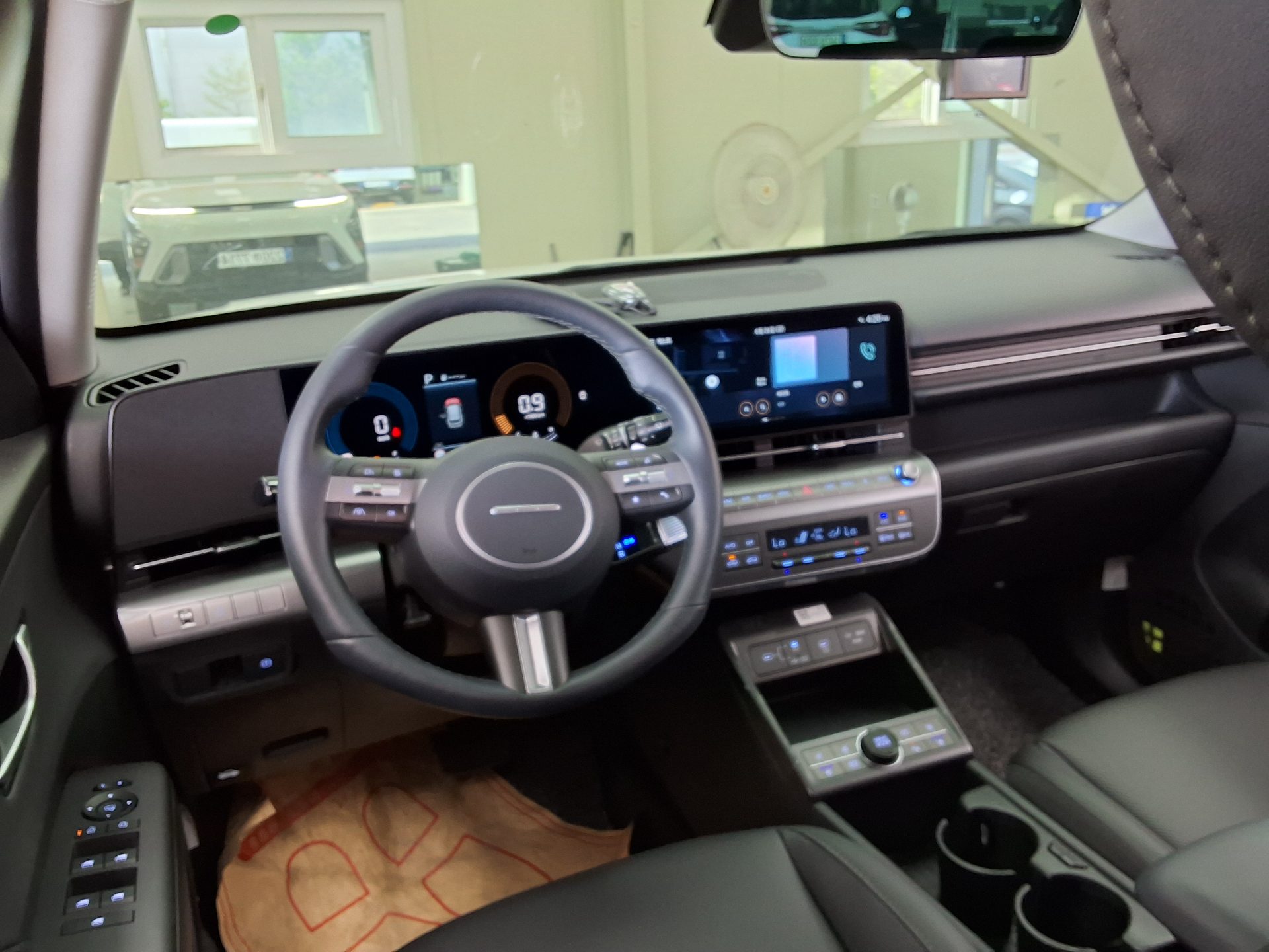 2025 - hyundai kona