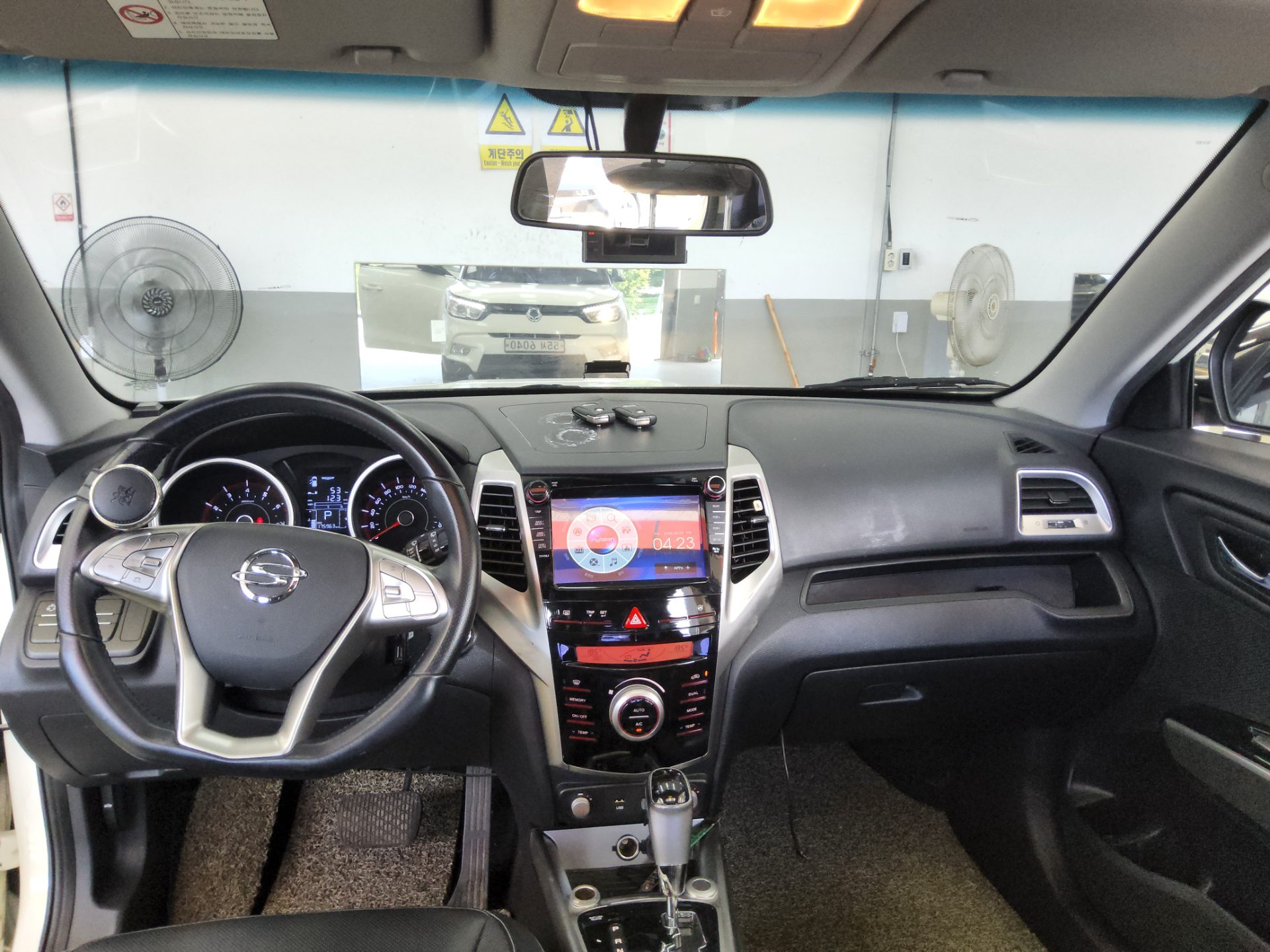 2015 - ssangyong tivoli