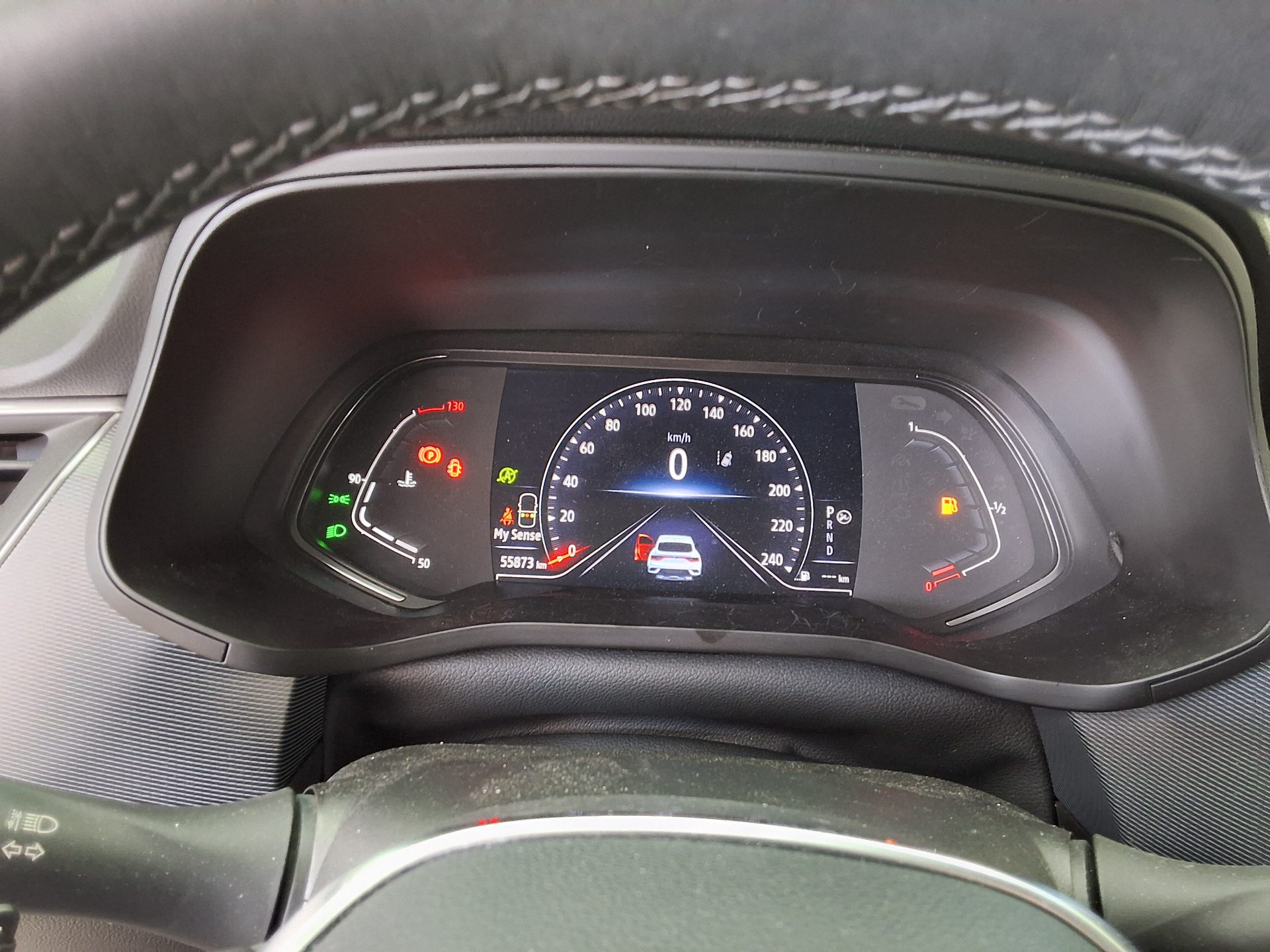 2023 - renault xm3