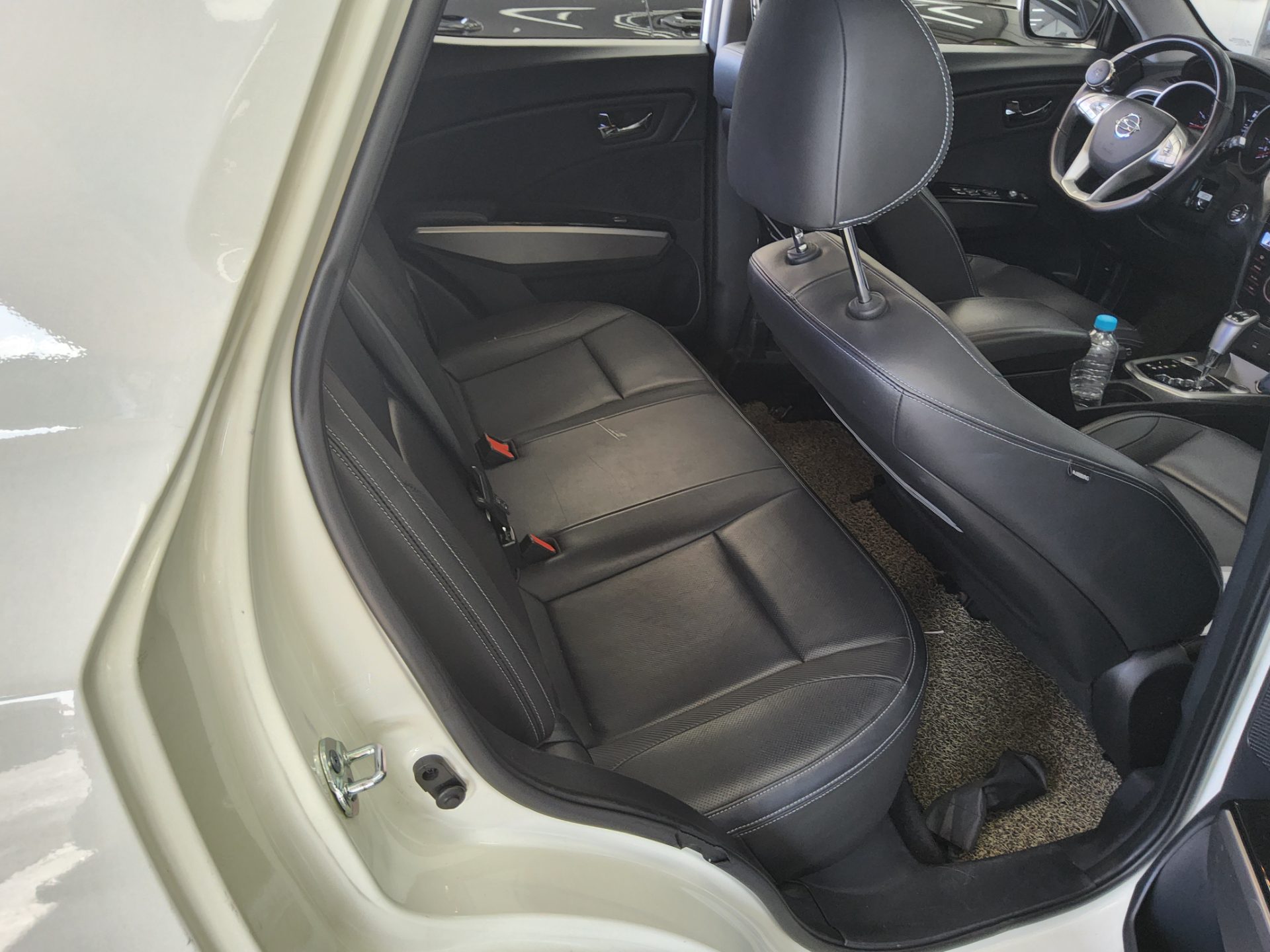 2015 - ssangyong tivoli