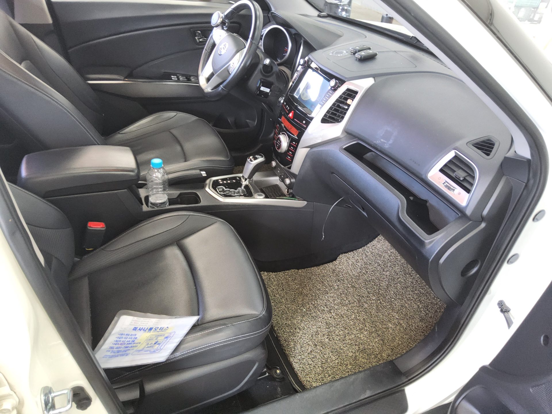 2015 - ssangyong tivoli