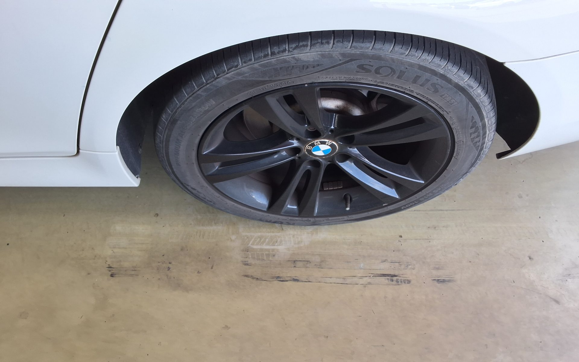 2011 - bmw m5