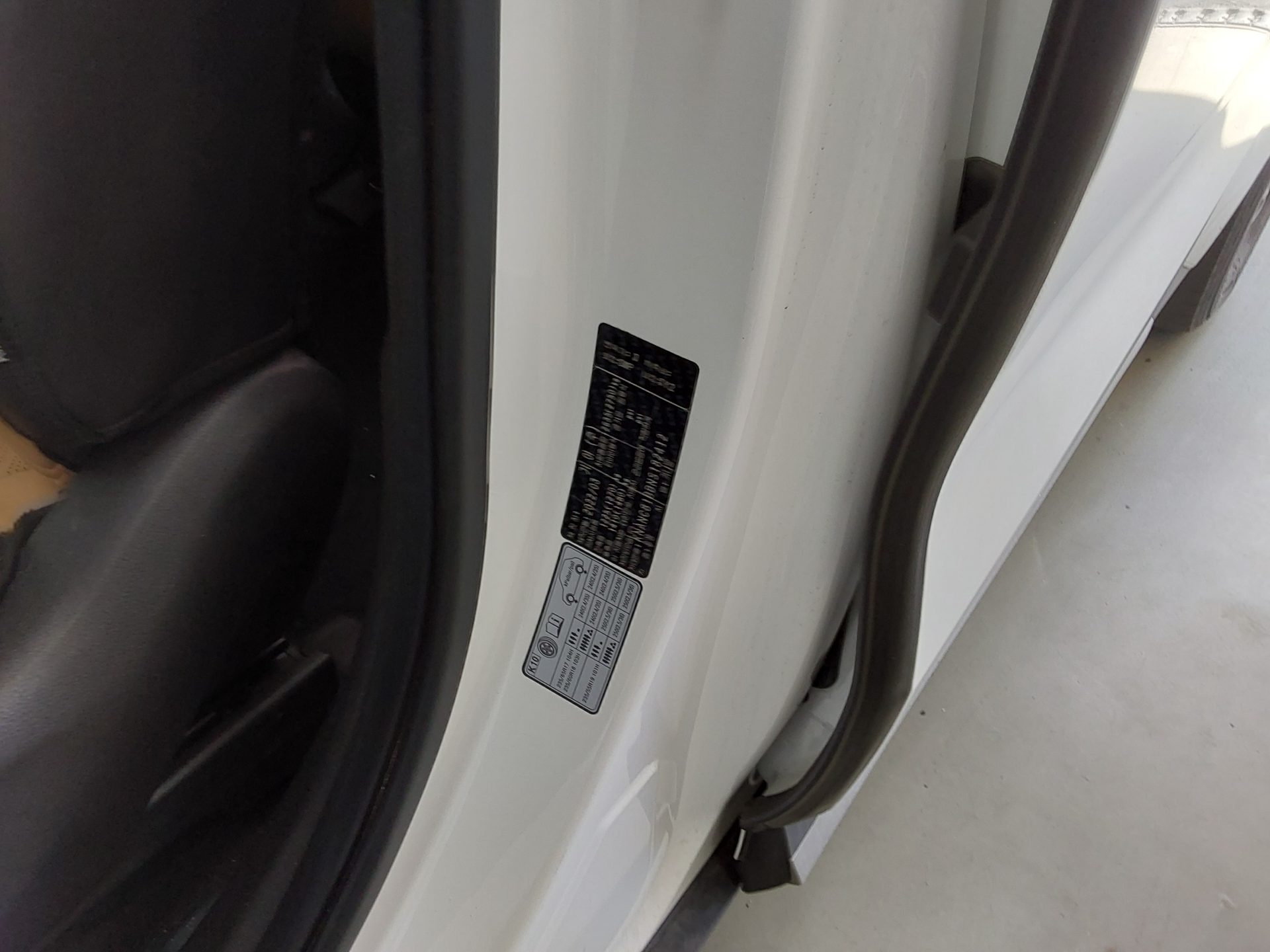 2022 - kia carnival