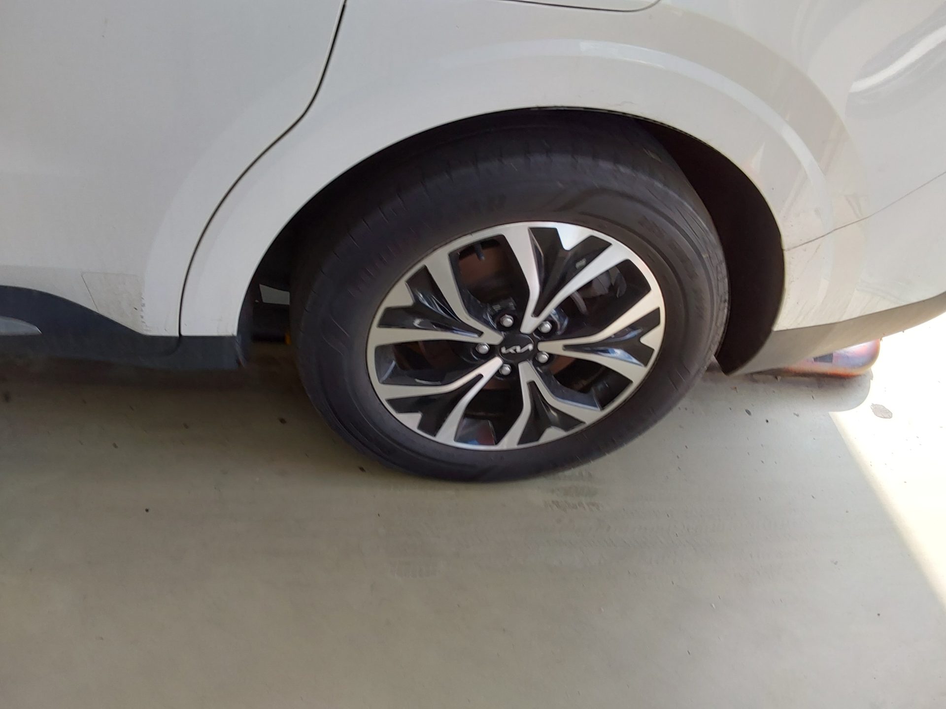 2022 - kia carnival