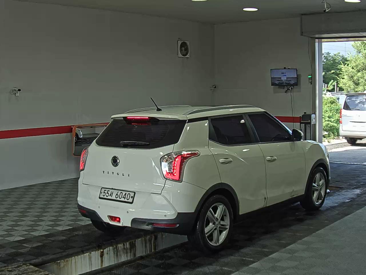 2015 - ssangyong tivoli