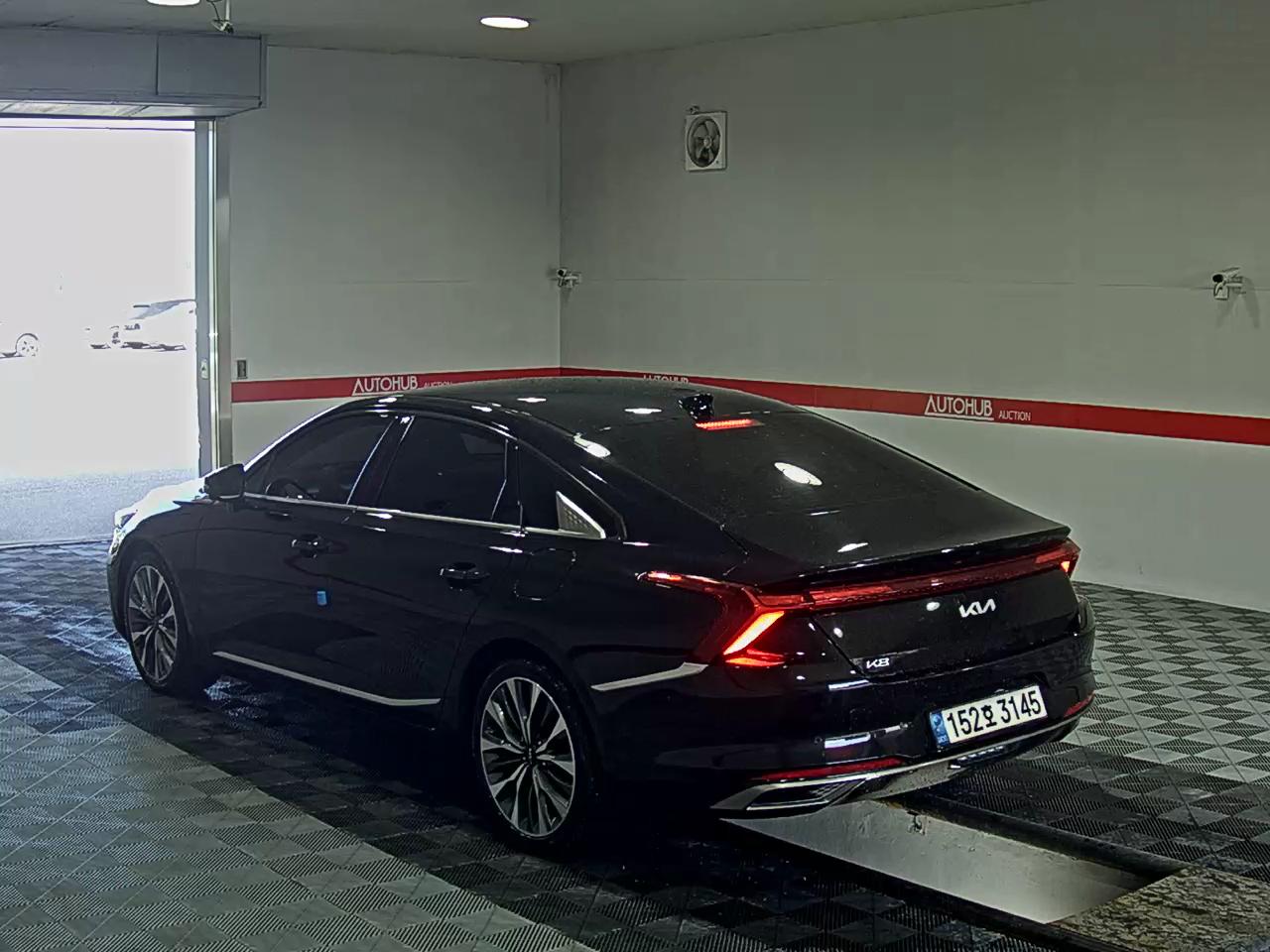 2022 - kia k8