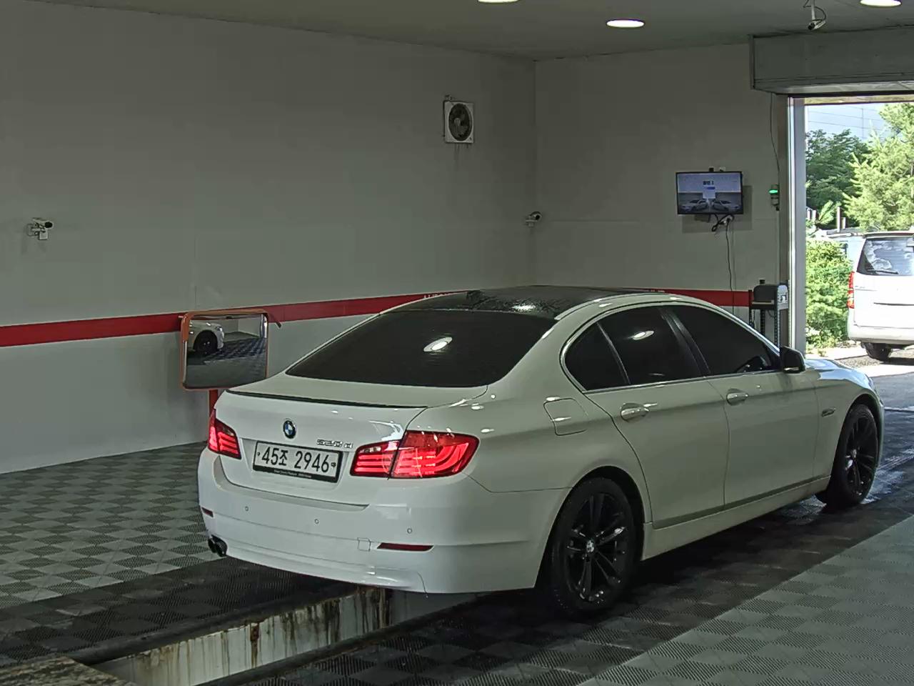 2011 - bmw m5