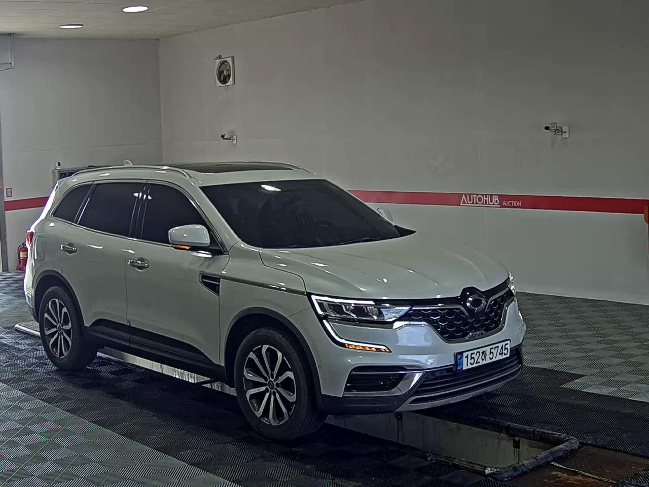 2022 - renault qm6