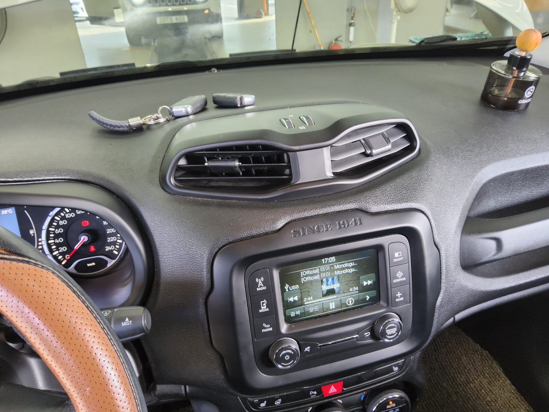 2015 - jeep renegade