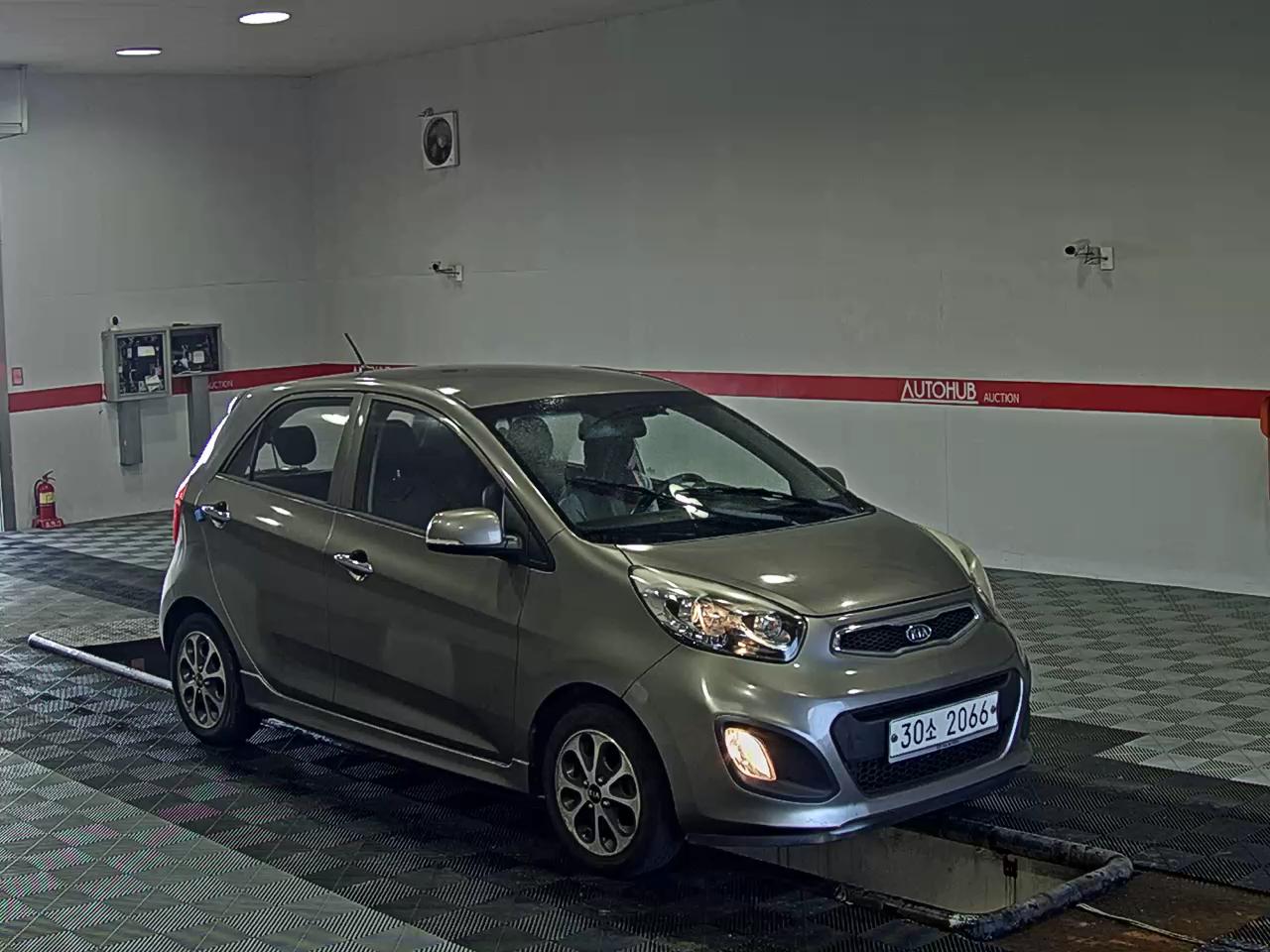 2012 - kia morning