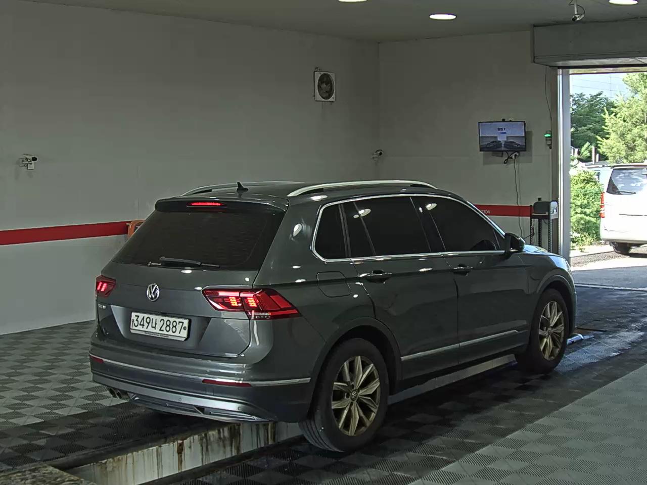 2020 - volkswagen tiguan