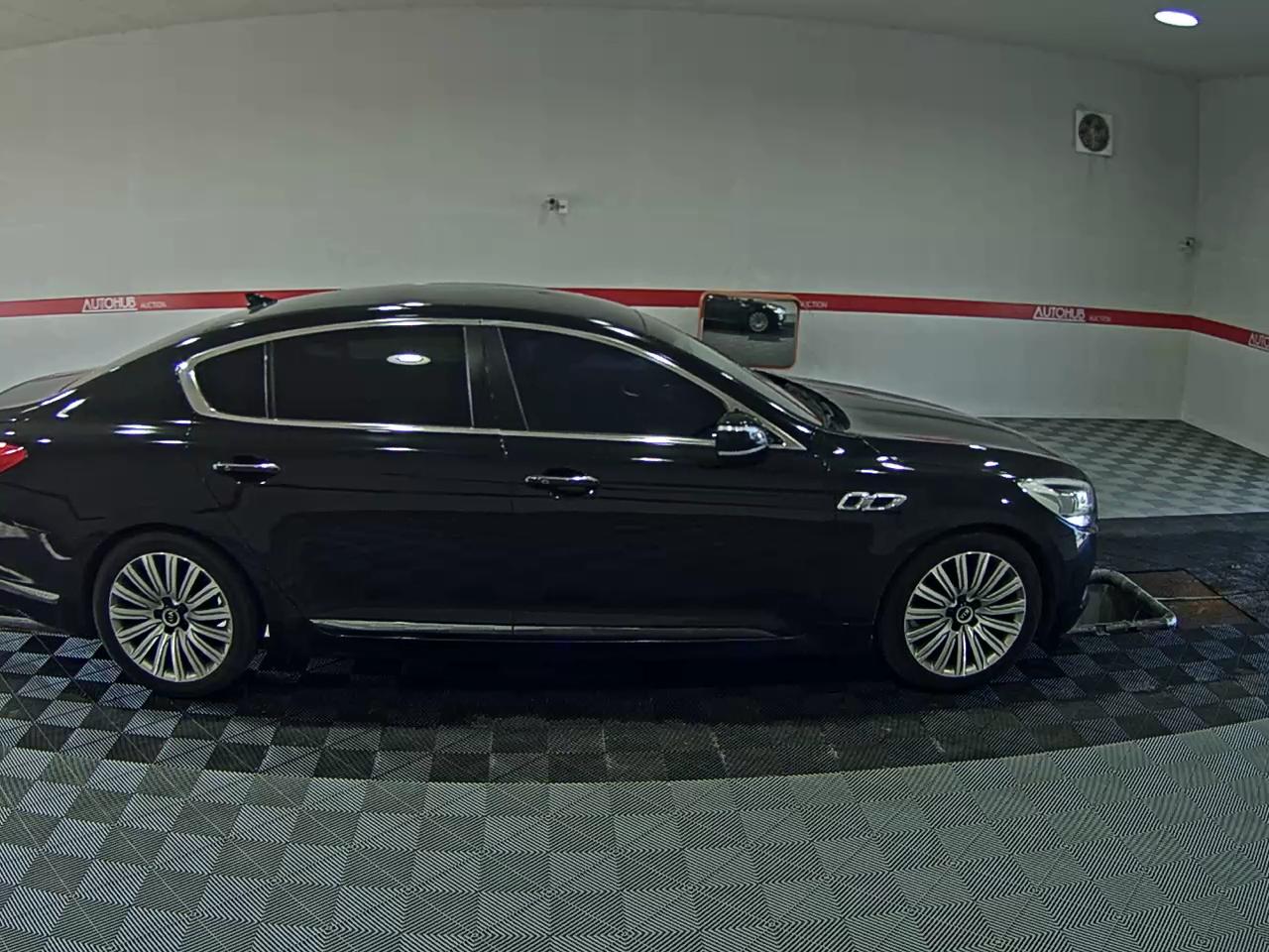 2014 - kia k9