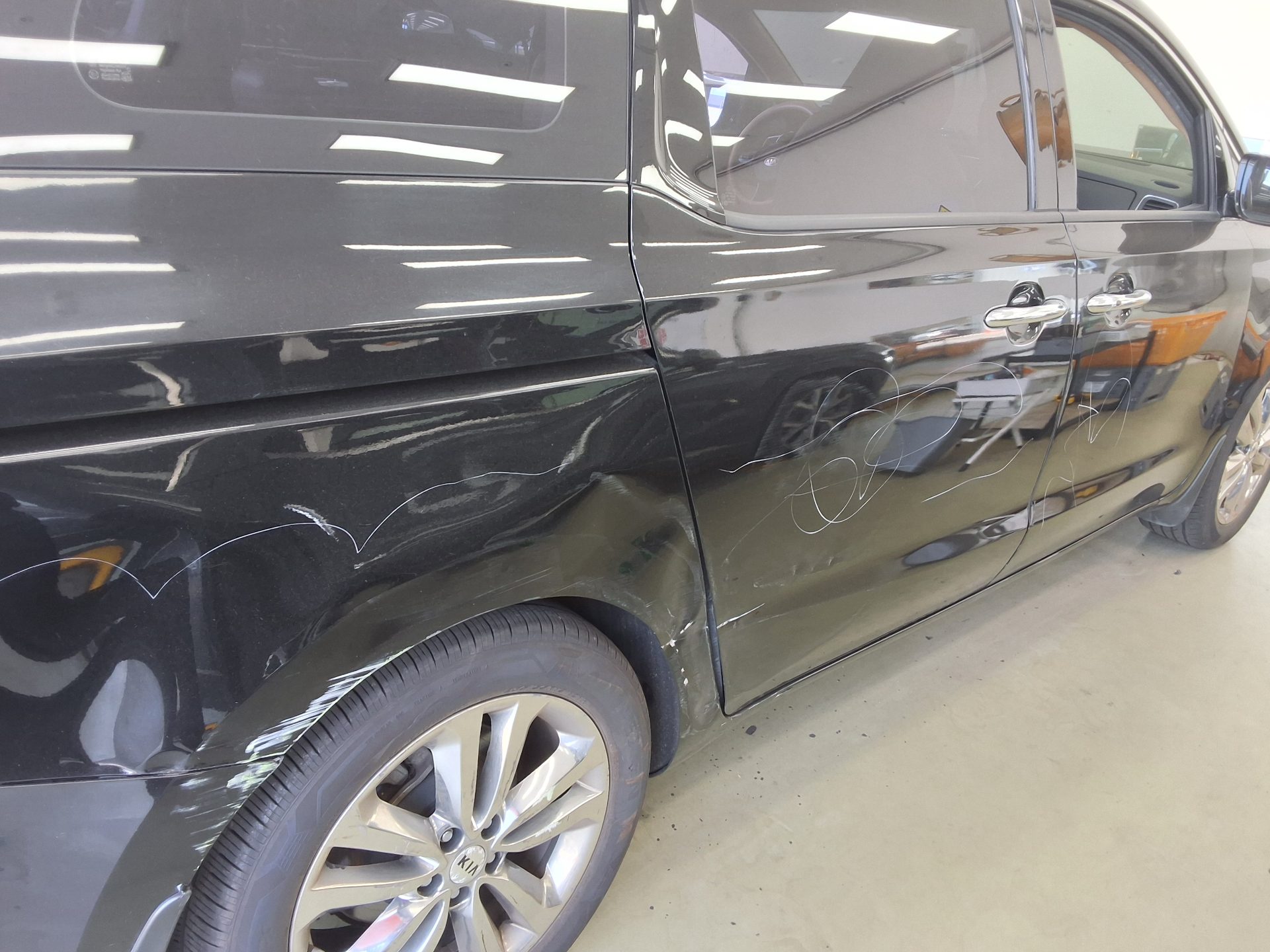 2018 - kia carnival
