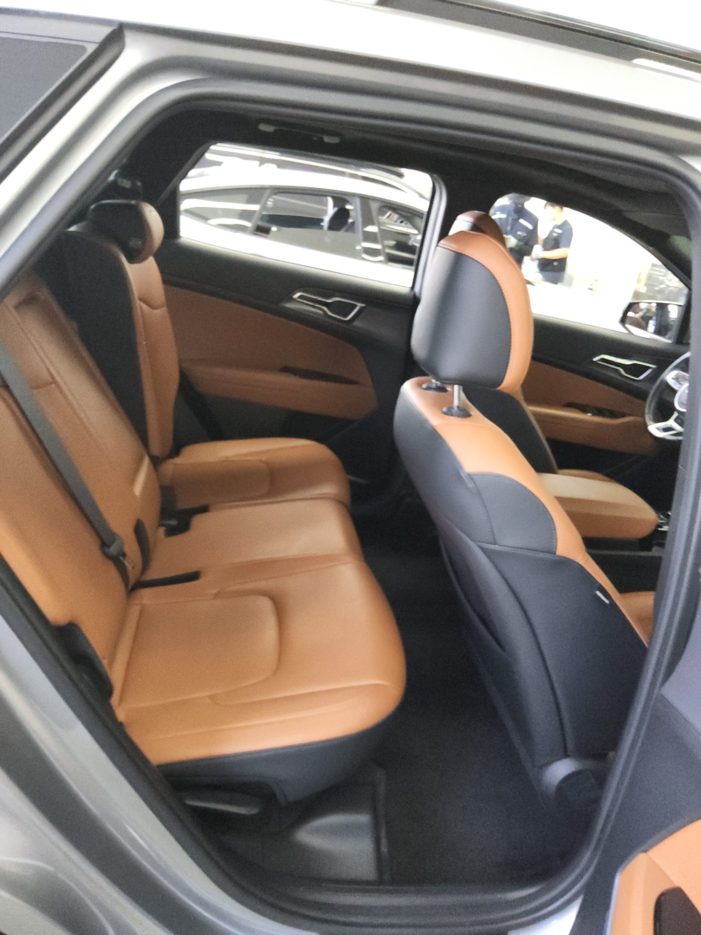 2022 - kia sportage