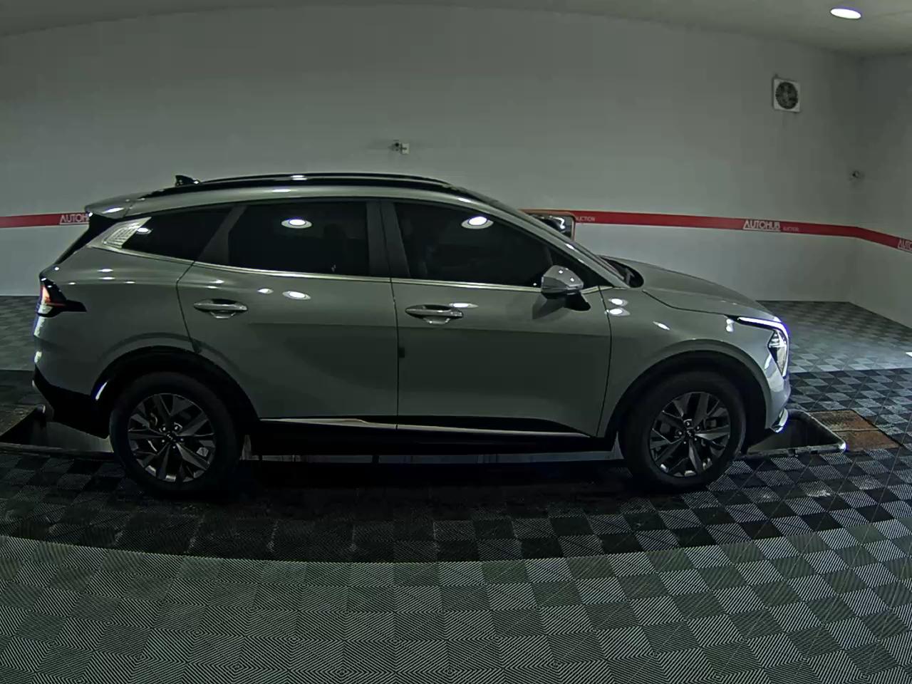 2022 - kia sportage
