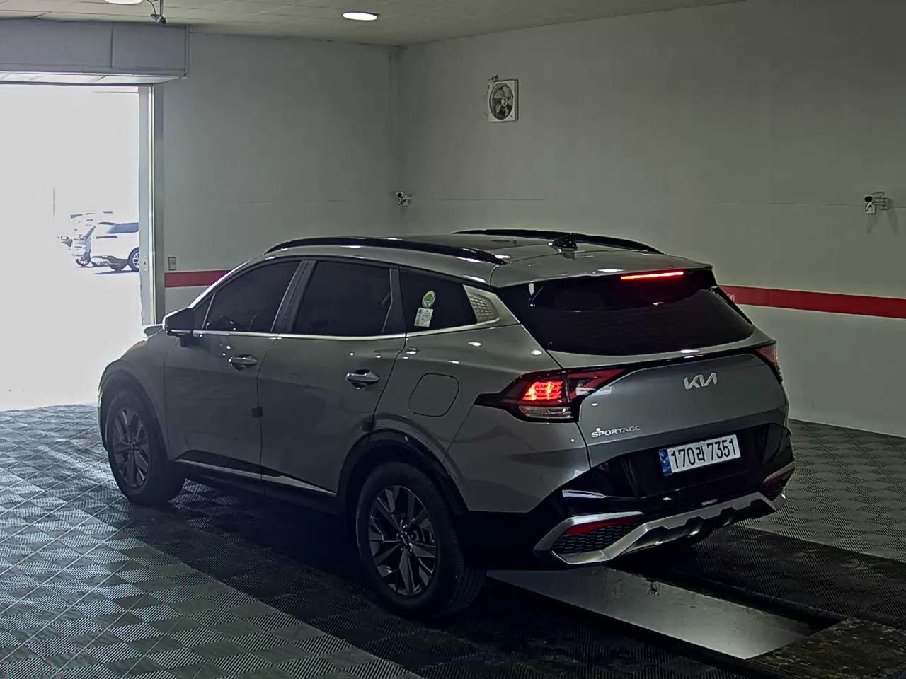 2022 - kia sportage