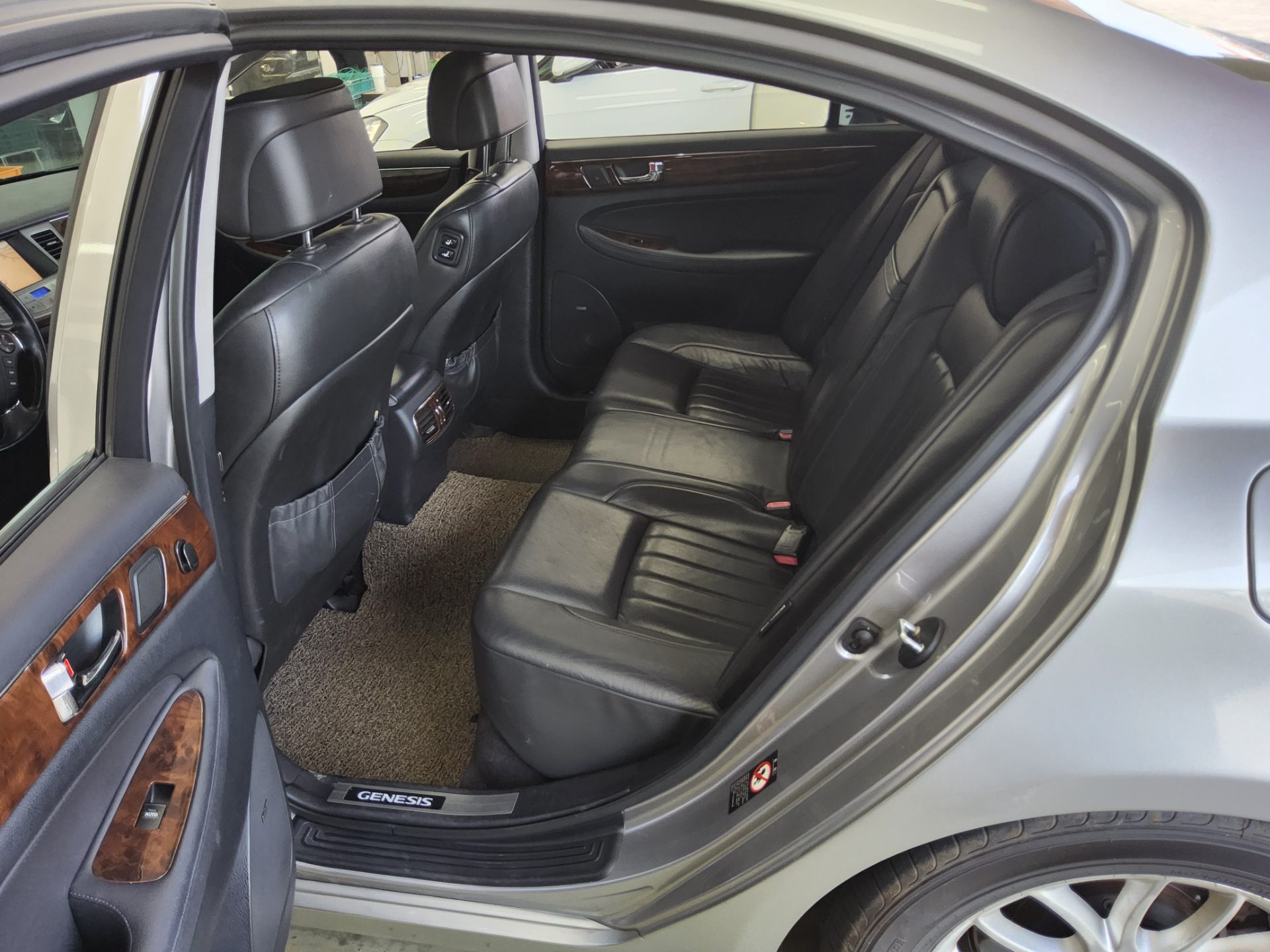 2008 - hyundai bh