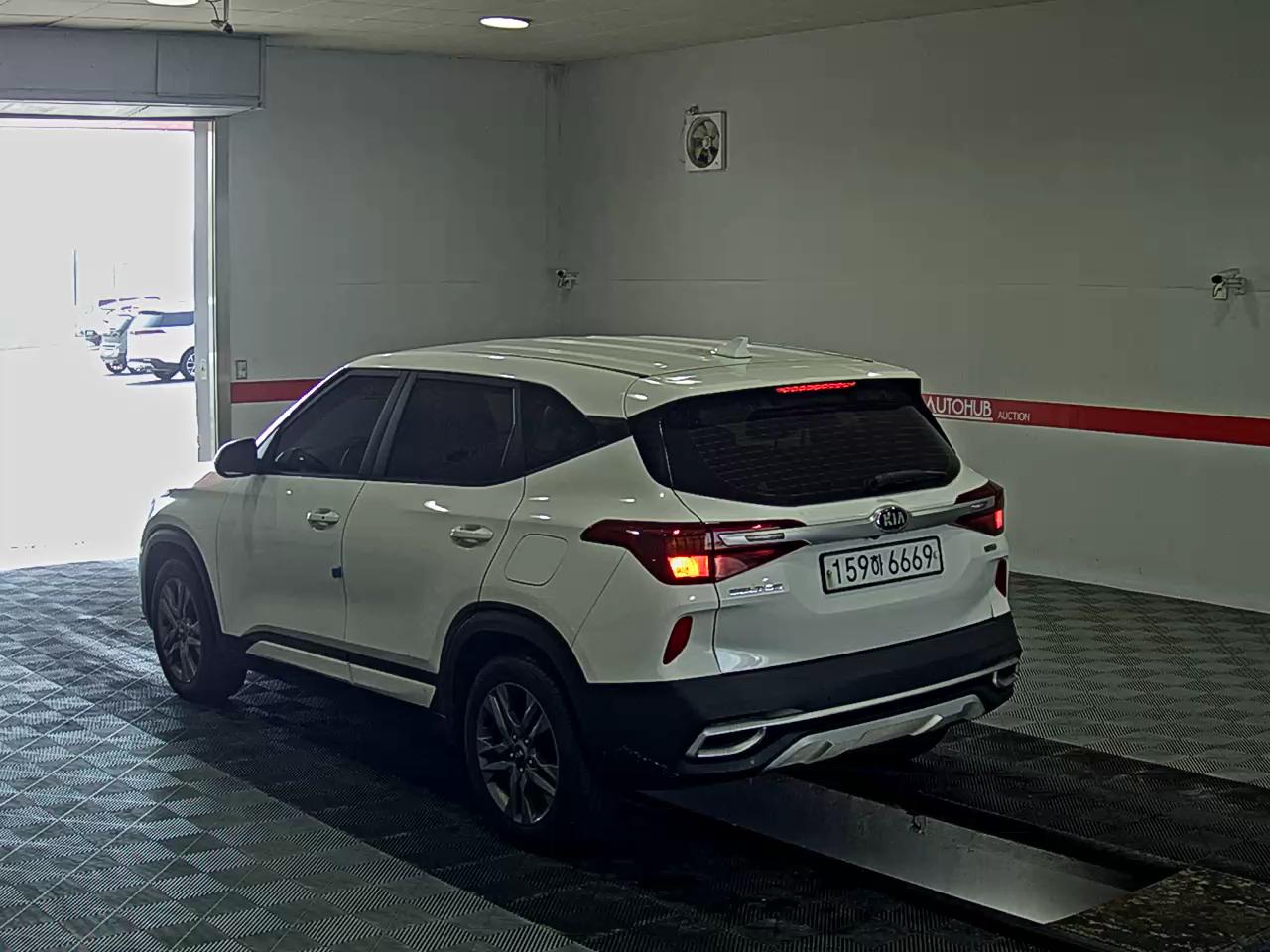 2020 - kia seltos