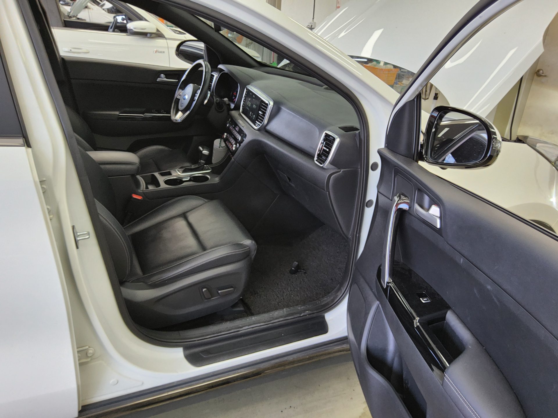 2019 - kia sportage