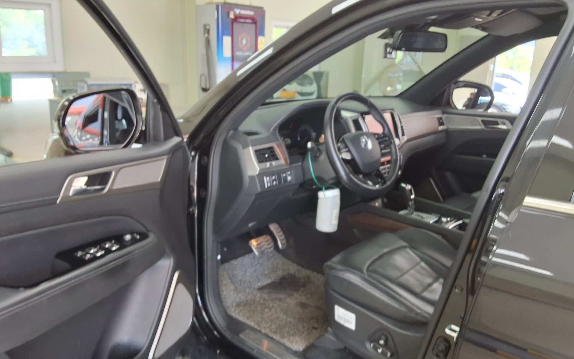 2018 - ssangyong rexton