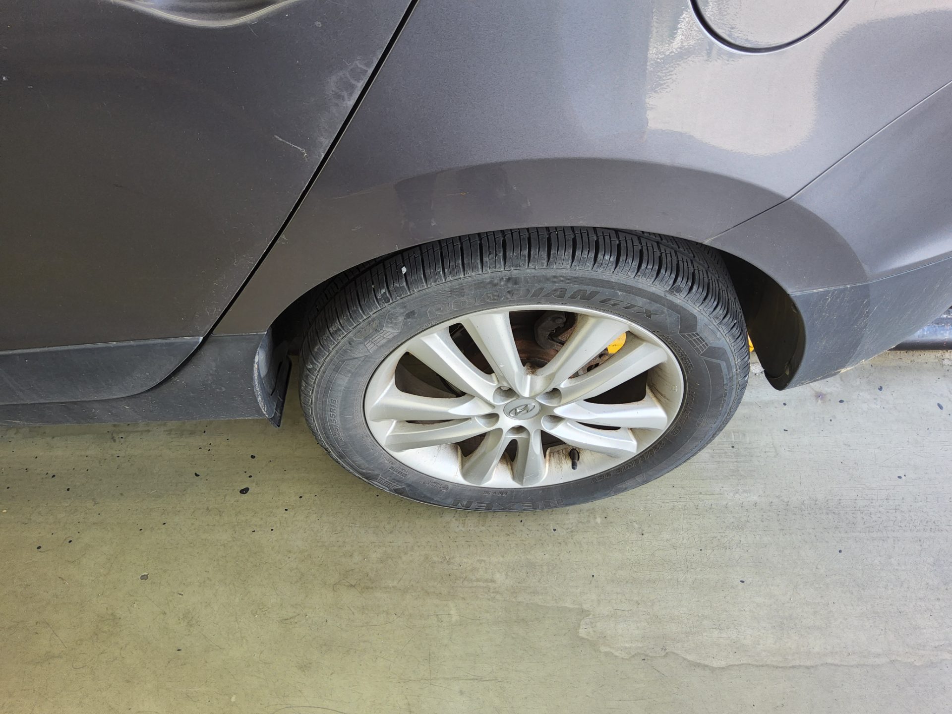 2011 - hyundai tucson