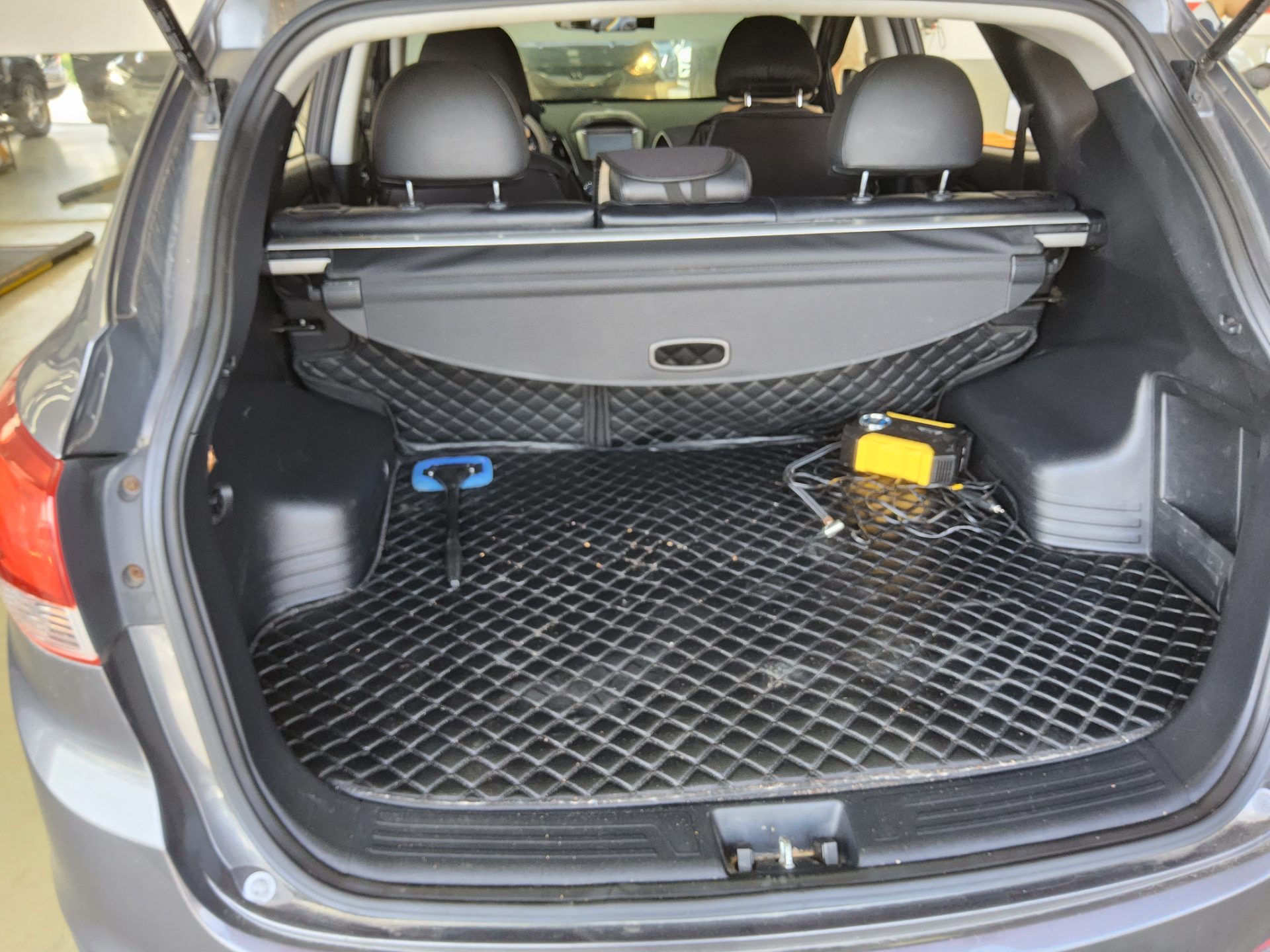 2011 - hyundai tucson
