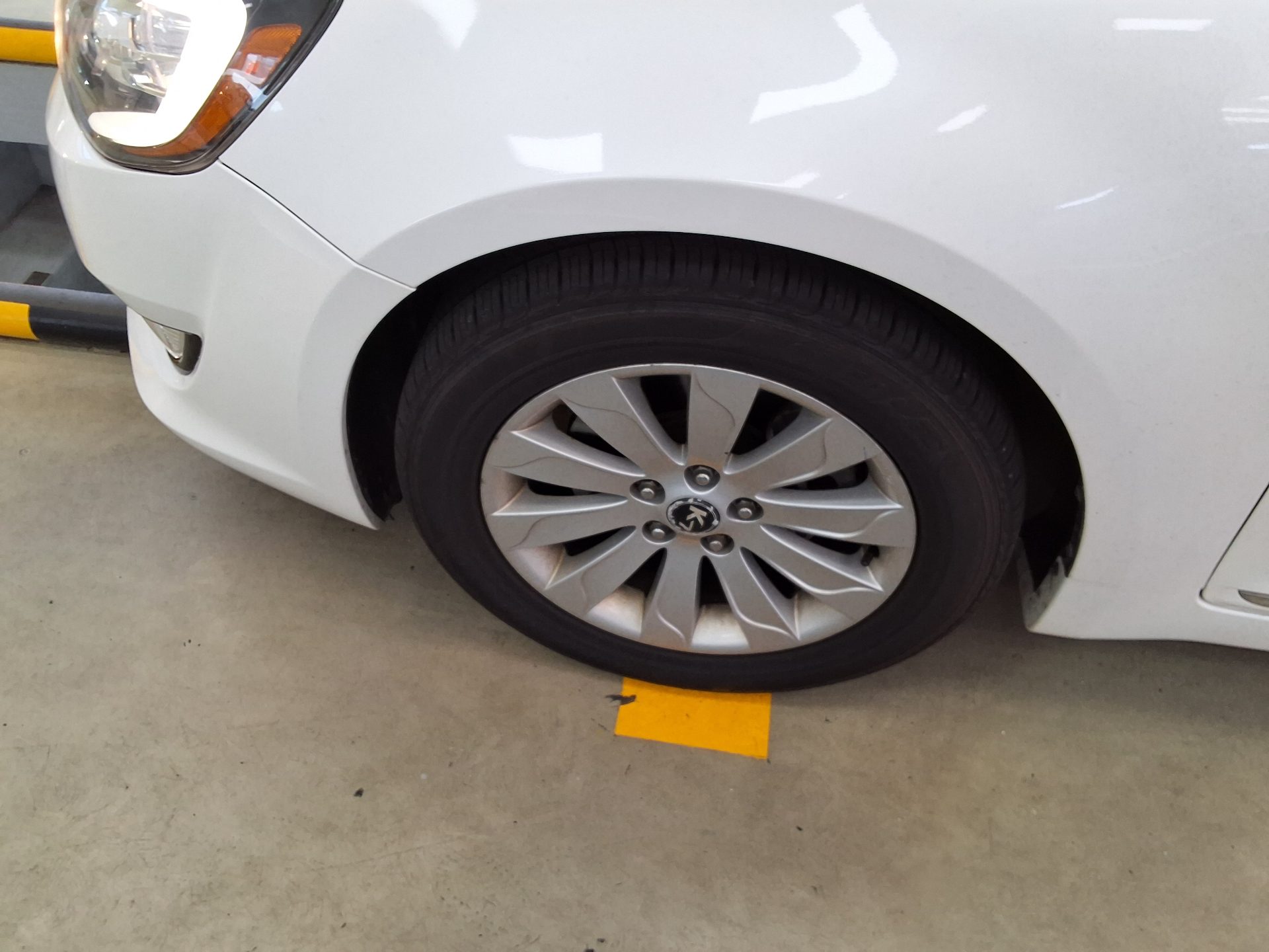 2012 - kia k7