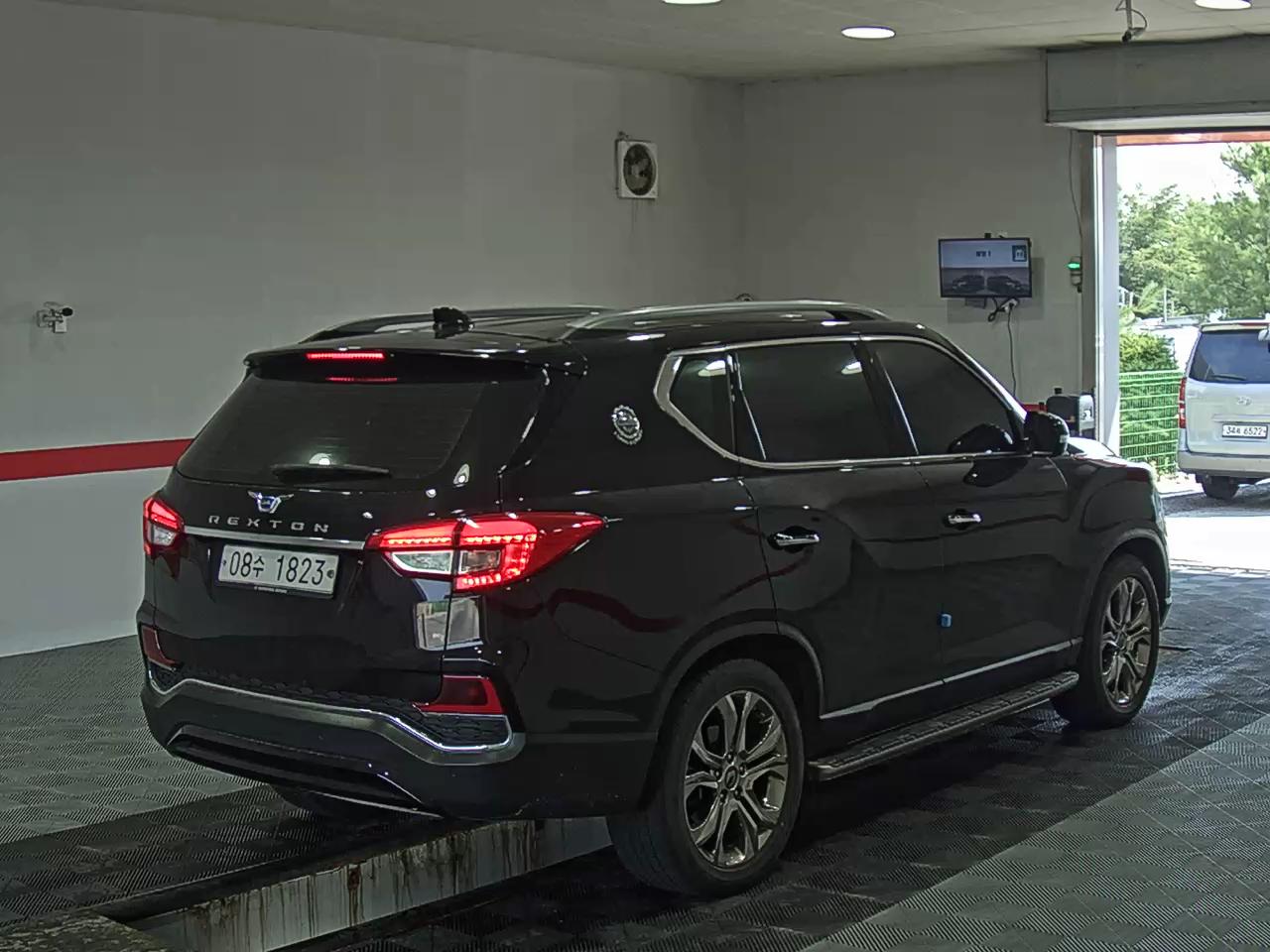 2018 - ssangyong rexton