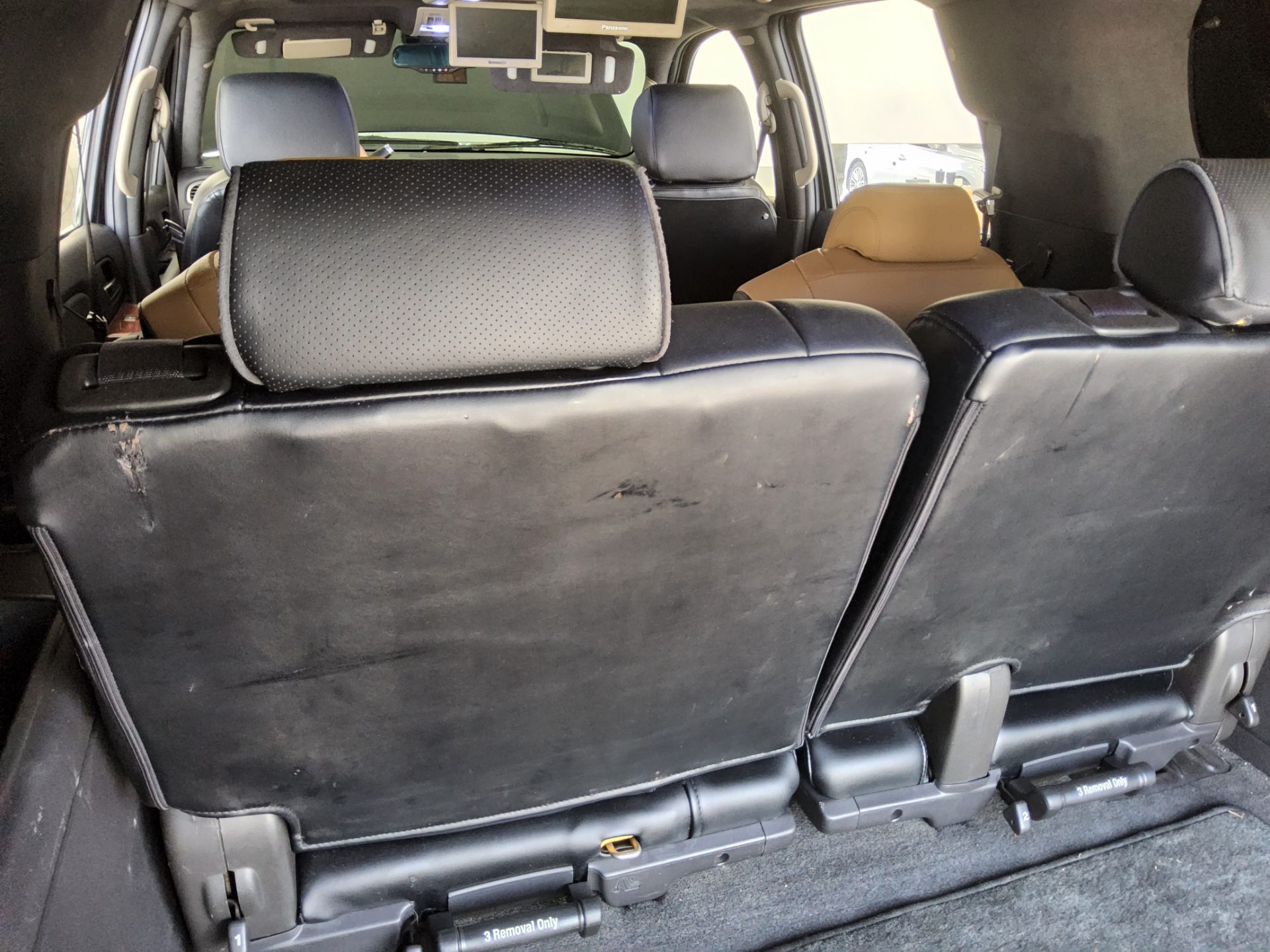 2014 - chevrolet suburban