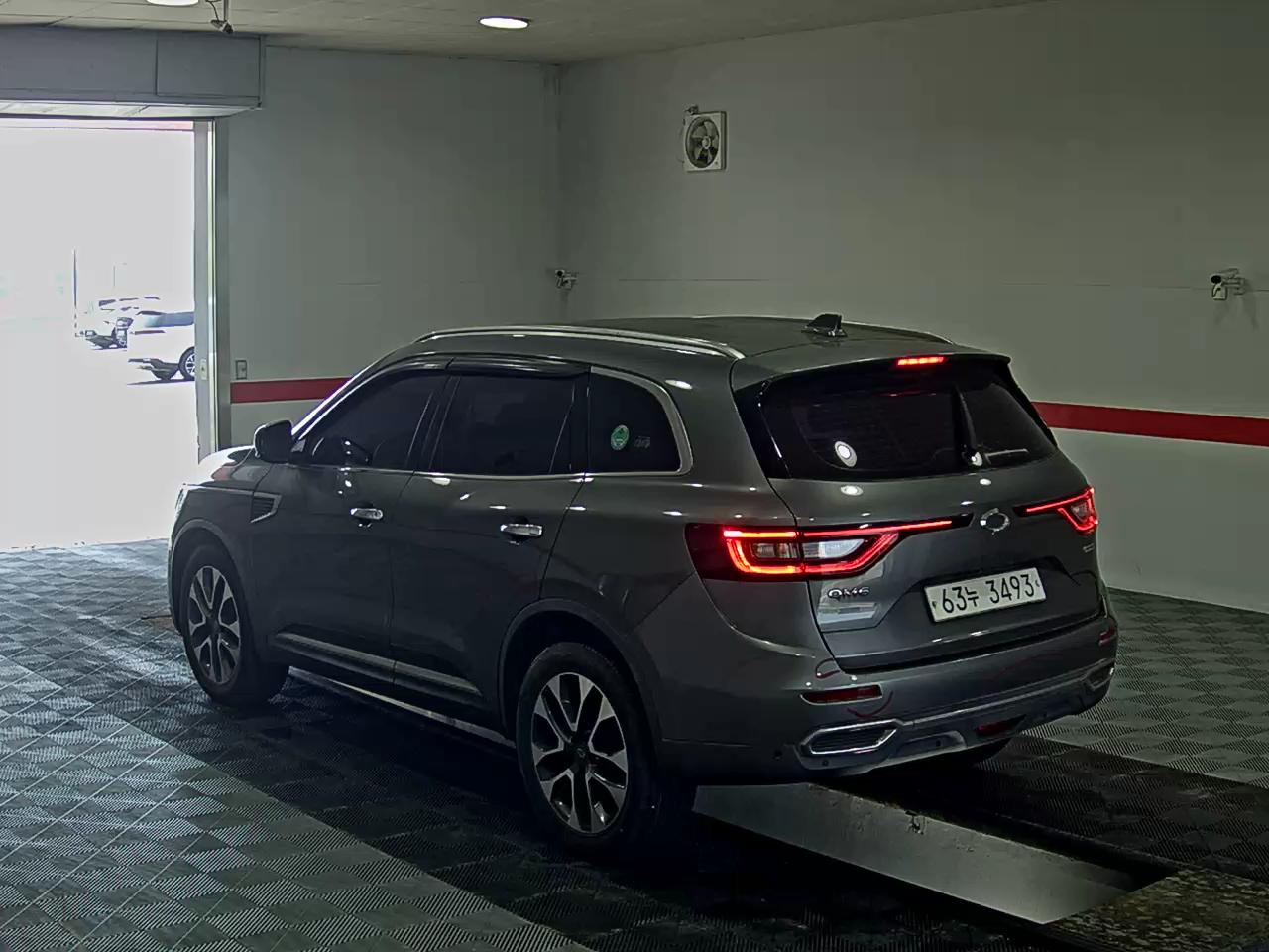 2017 - renault qm6