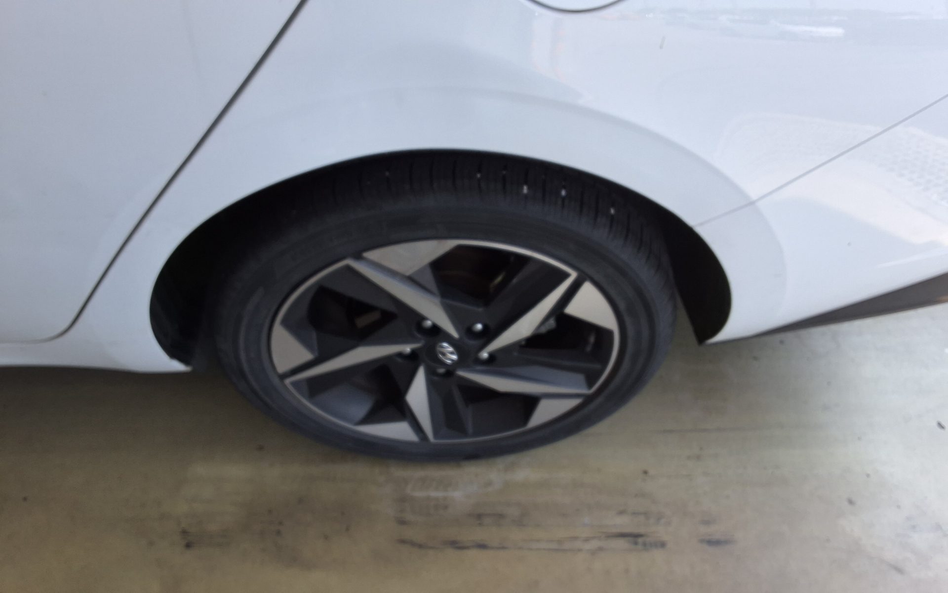 2021 - hyundai avante