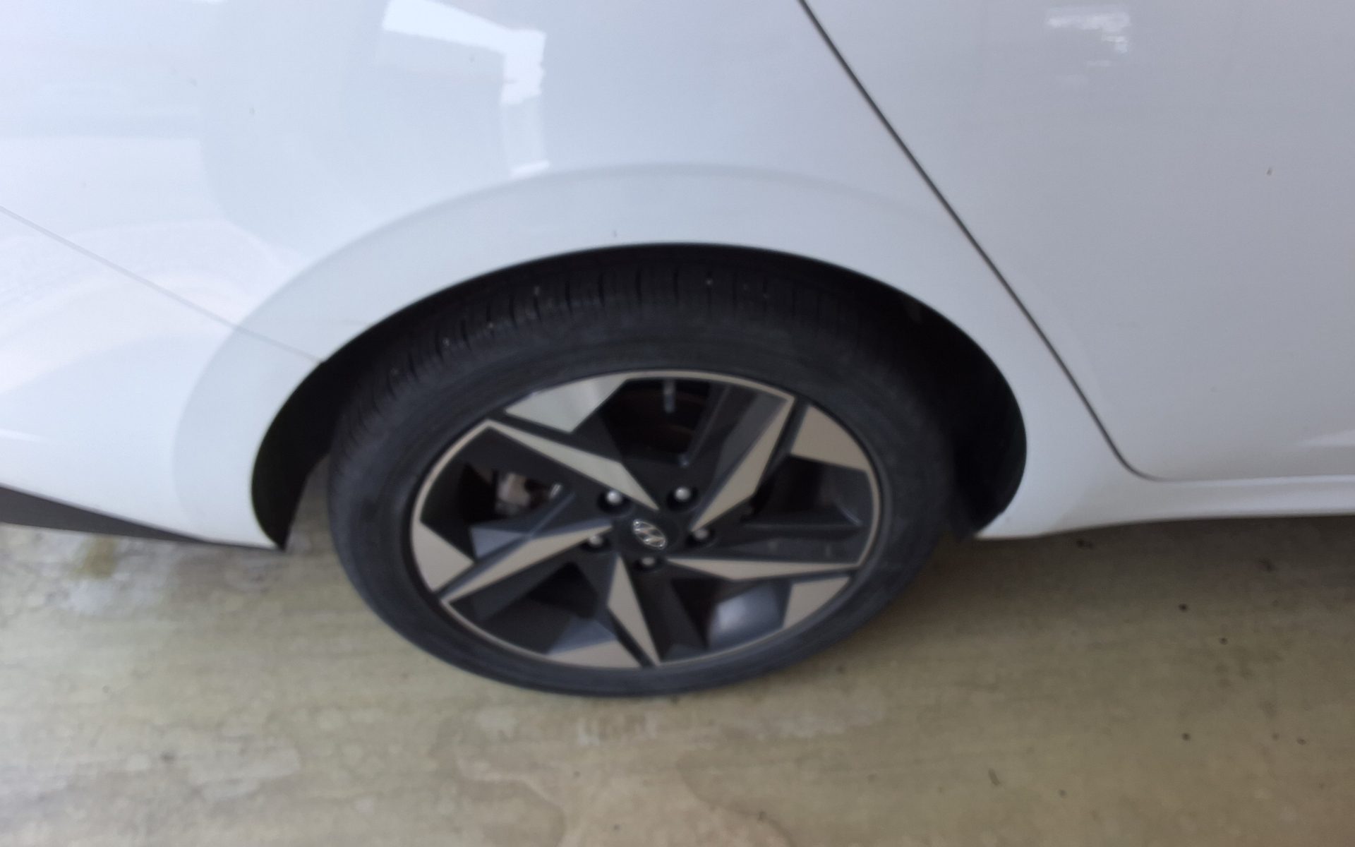 2021 - hyundai avante