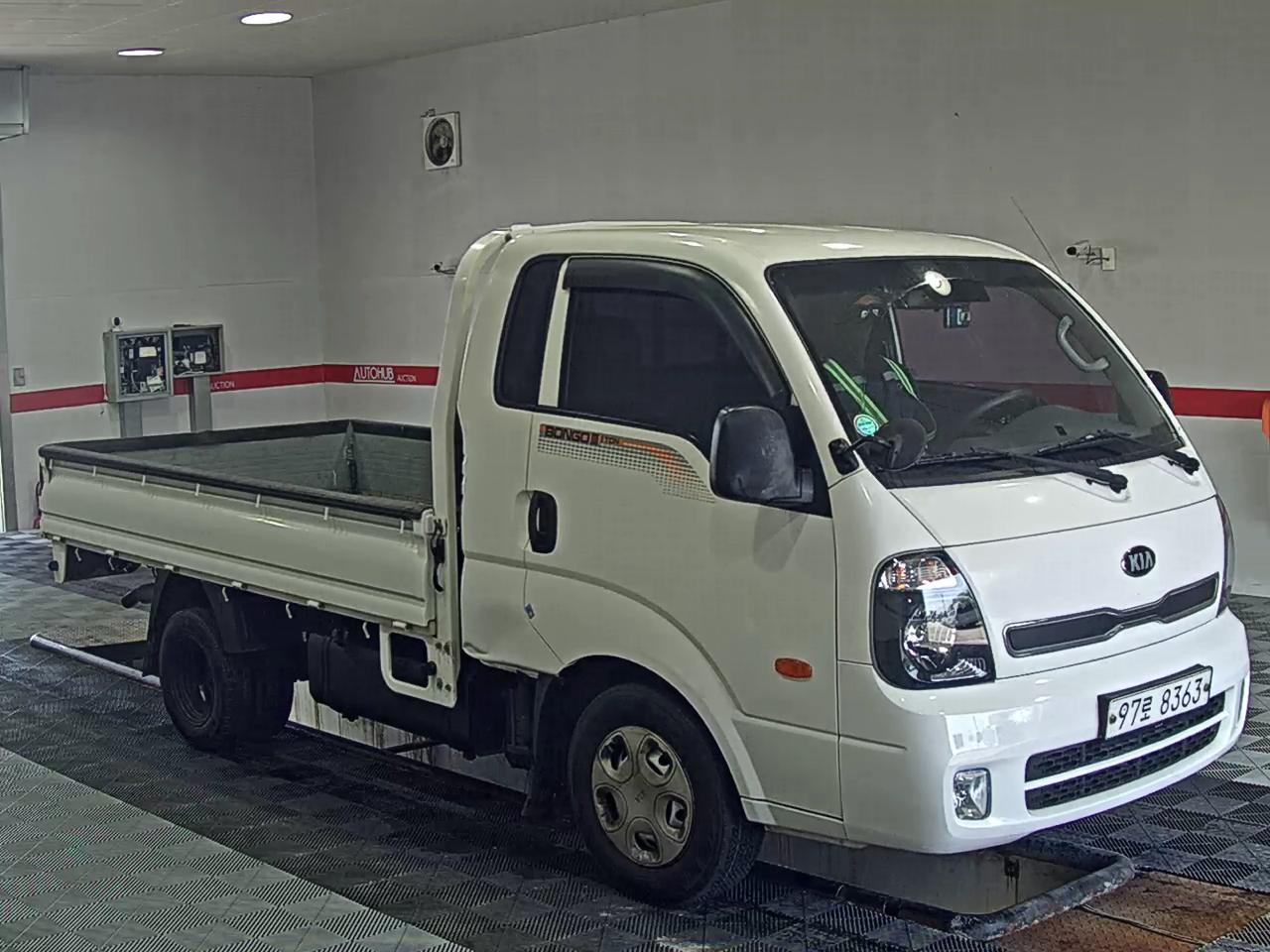 2016 - kia bongo