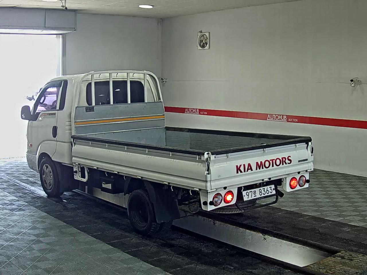 2016 - kia bongo