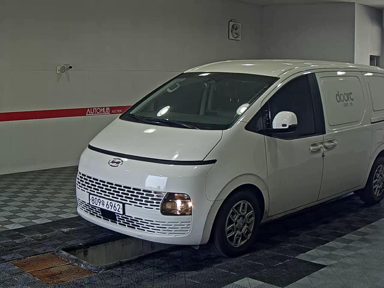 HYUNDAI STARIA CARGO