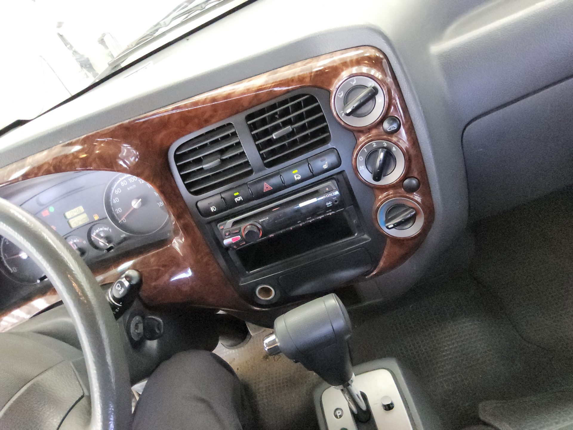2008 - kia bongo
