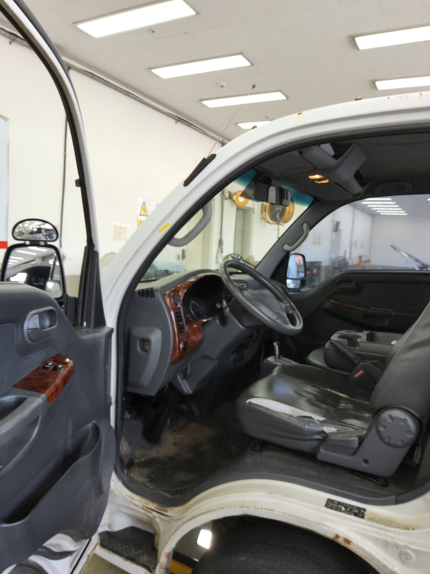 2008 - kia bongo