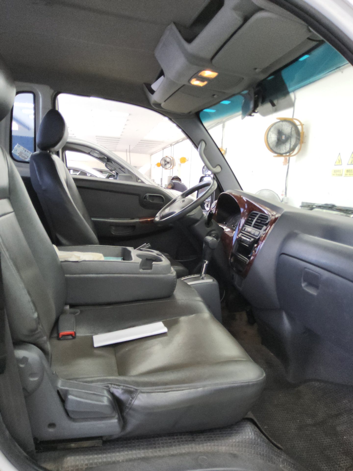 2008 - kia bongo