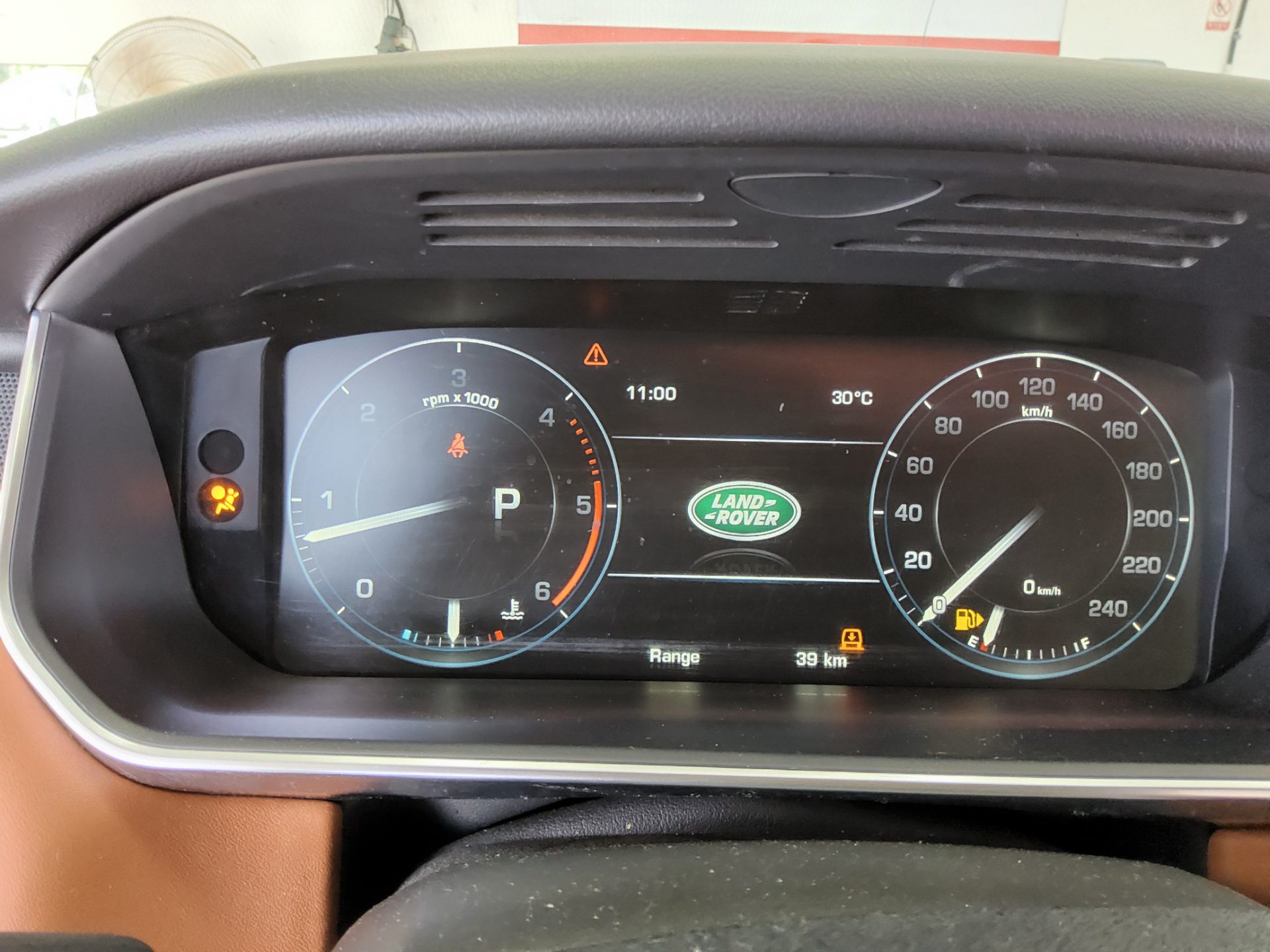 2016 - land rover range rover