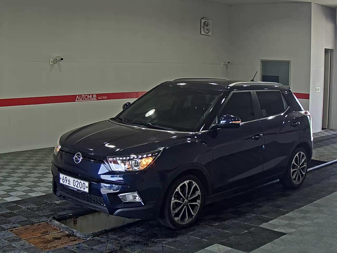 KG MOBILITY (SSANGYONG) TIVOLI VX